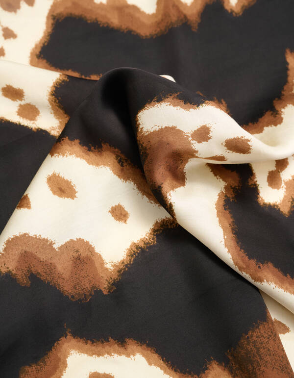 Satijnen Cow Sjaal Bruin SHOEBY ACCESSOIRES