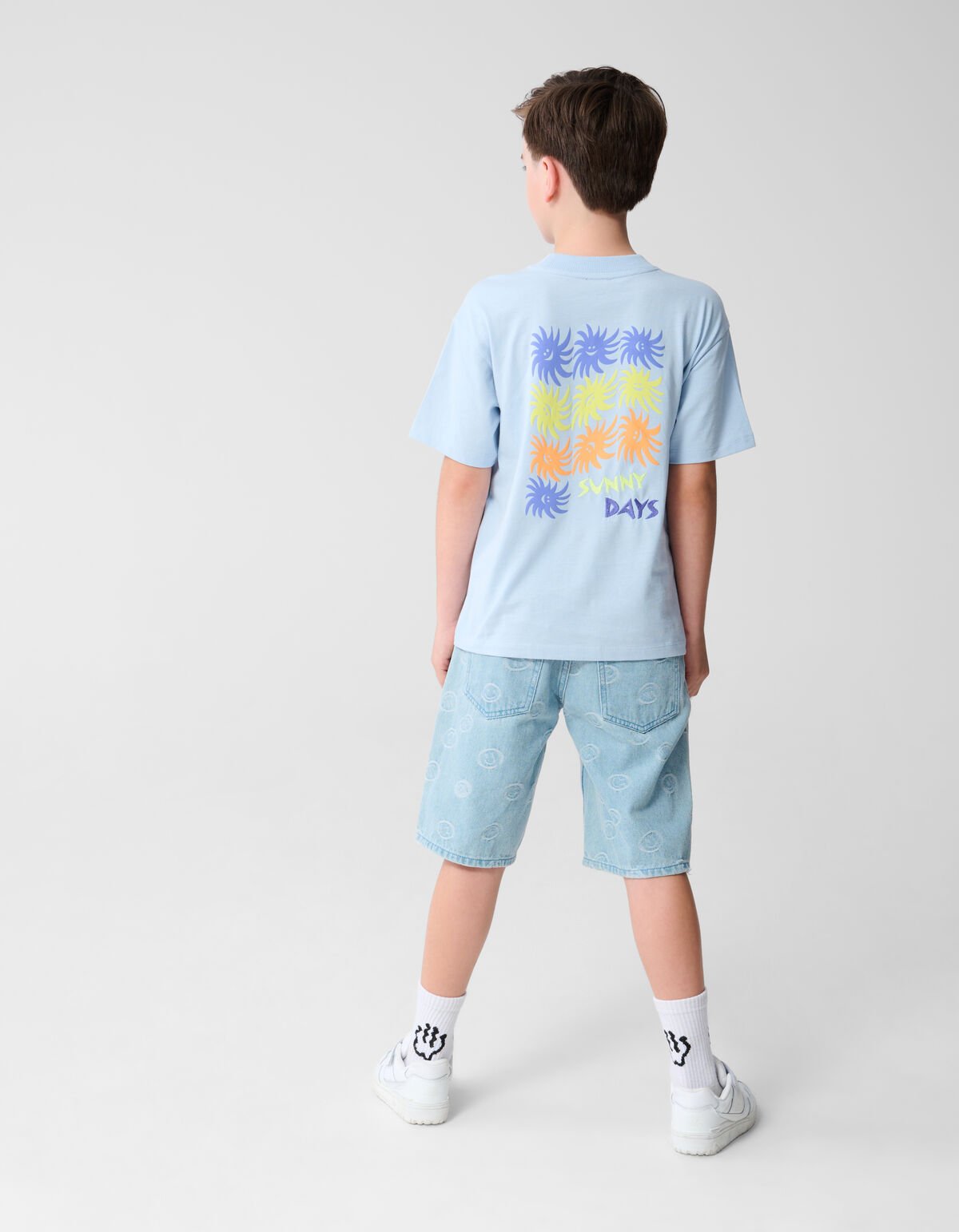 Sunny Days Artwork T-shirt Lichtblauw SHOEBY BOYS