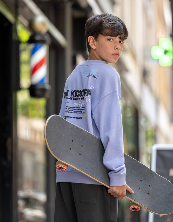 Kick Off Artwork Sweater Lichtpaars SHOEBY BOYS