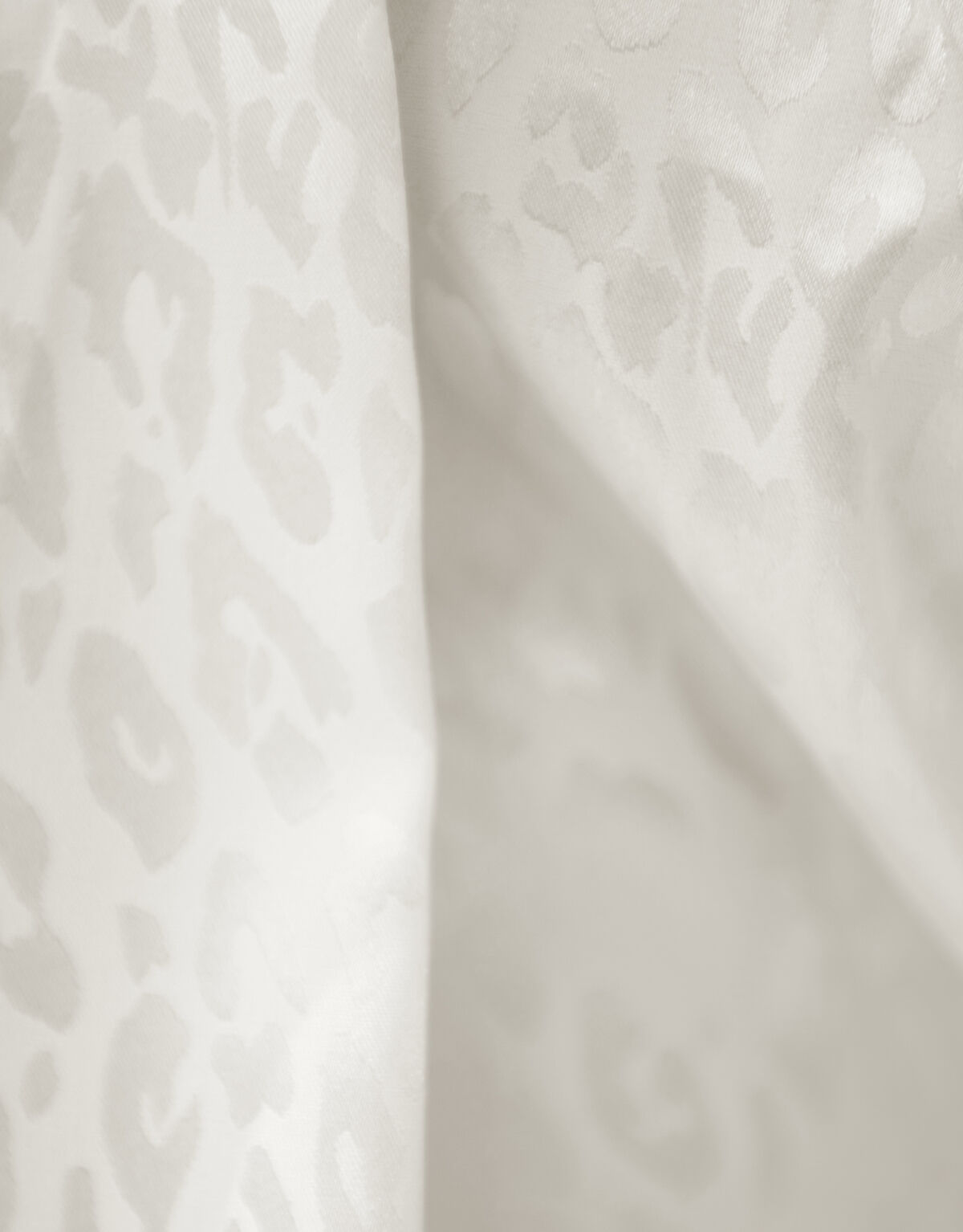 Jacquard Ruffle Blouse Gebroken Wit By Fred SHOEBY WOMEN