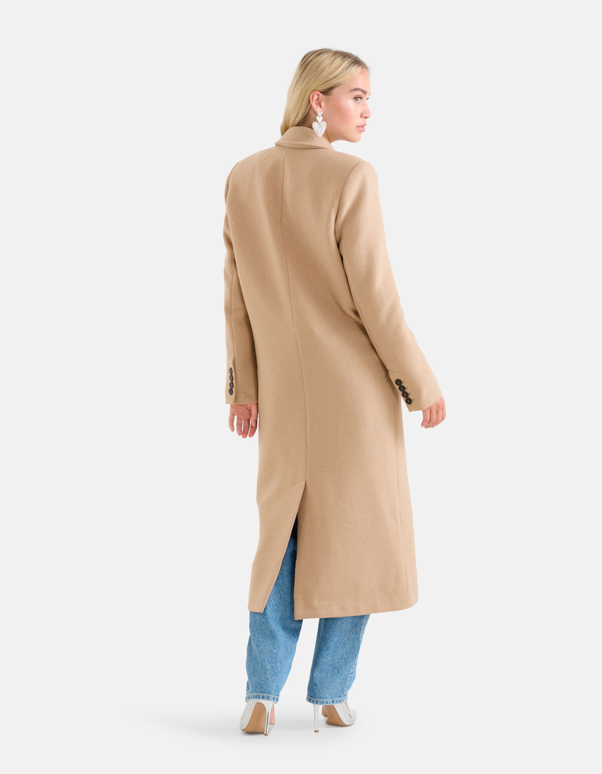 Oversized Jas Beige By Monica SHOEBY WOMEN