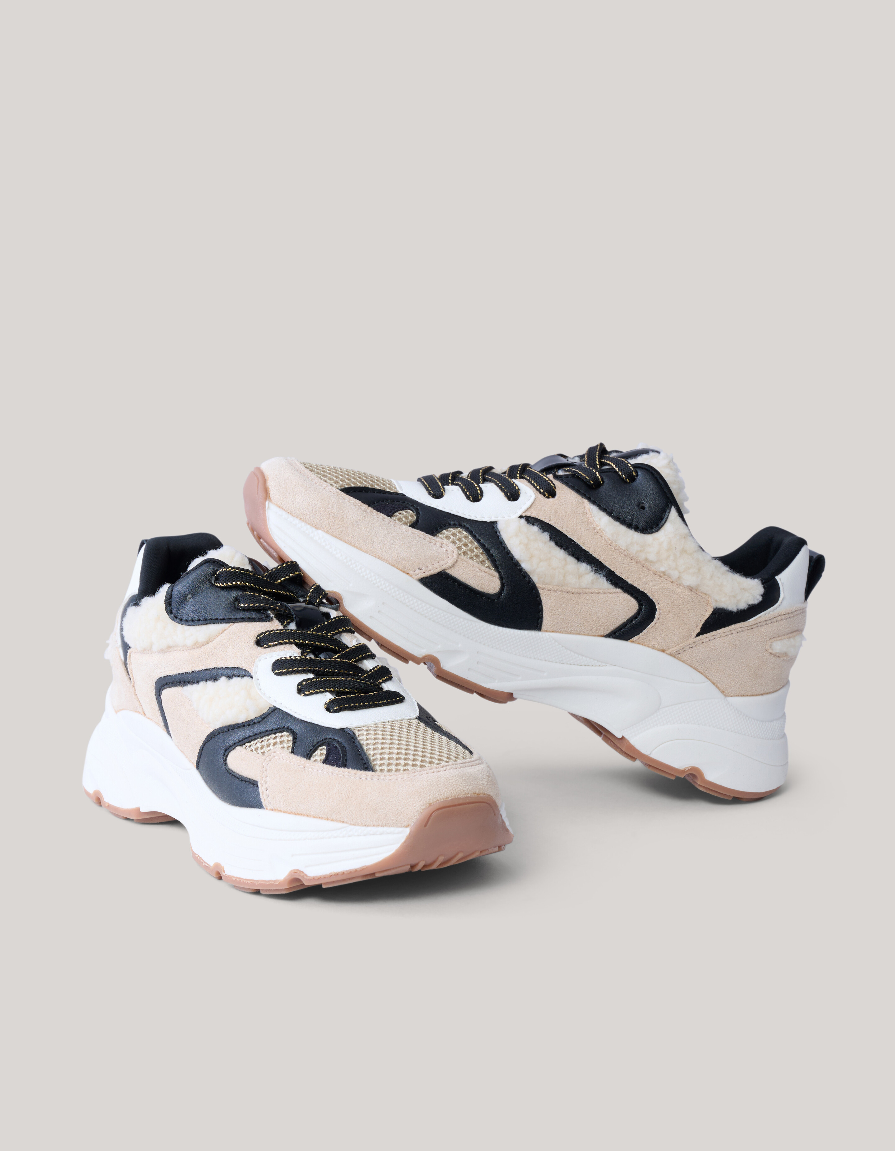 Teddy Sneakers Beige SCHOENEN SHOEBY
