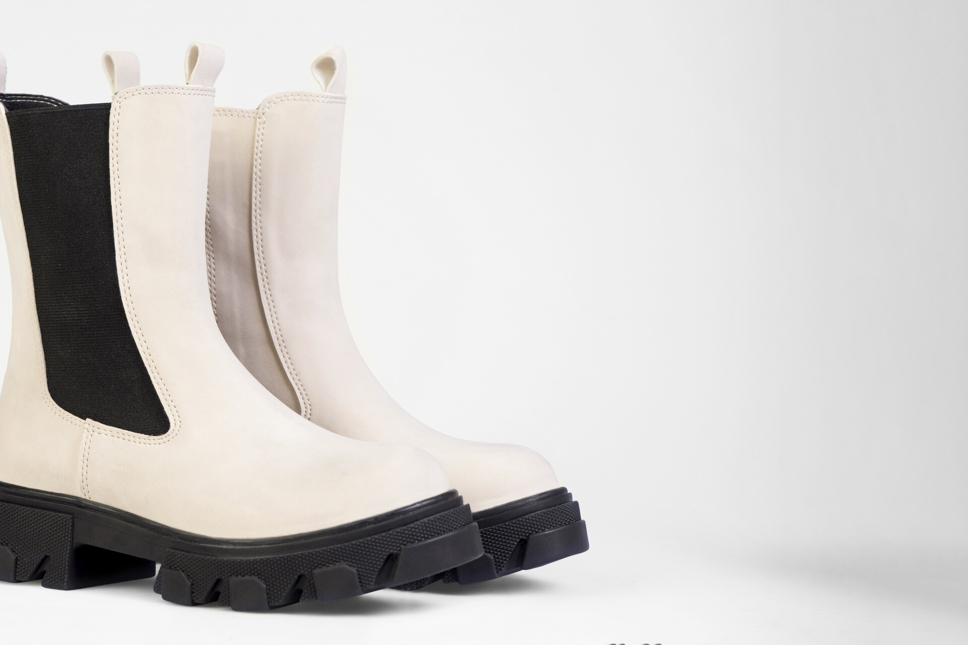 Lenny Laars SCHOENEN SHOEBY