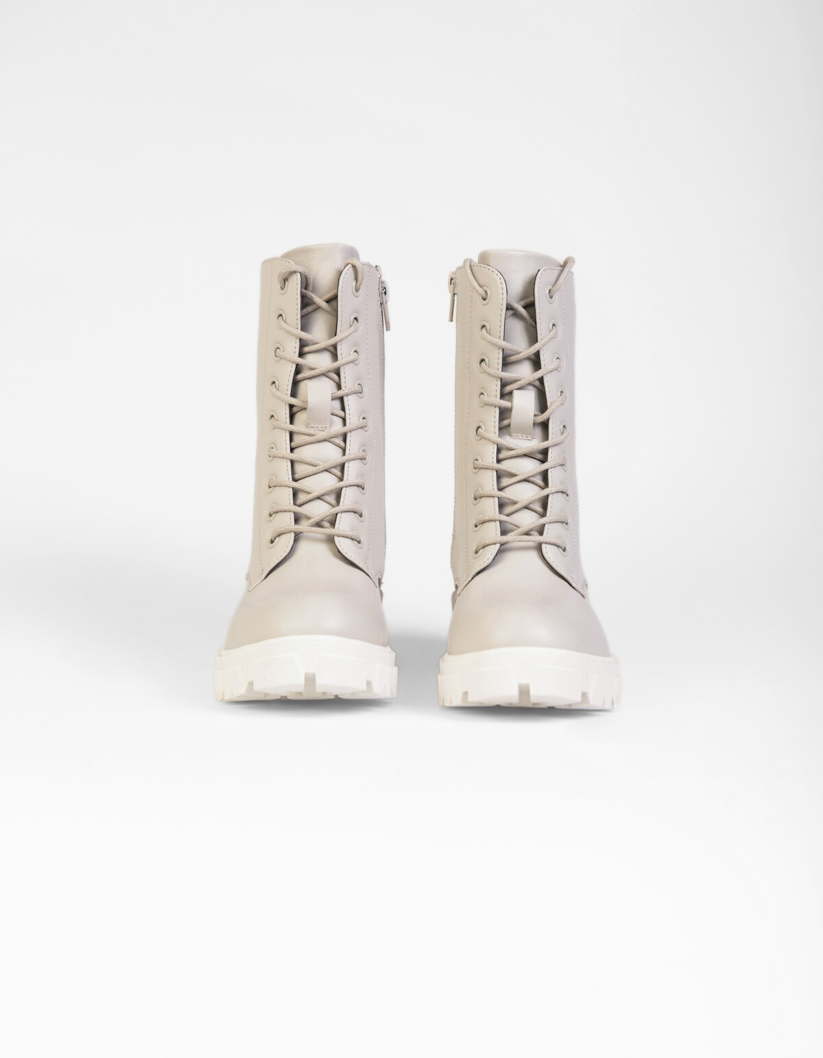 Jody Laars SCHOENEN SHOEBY