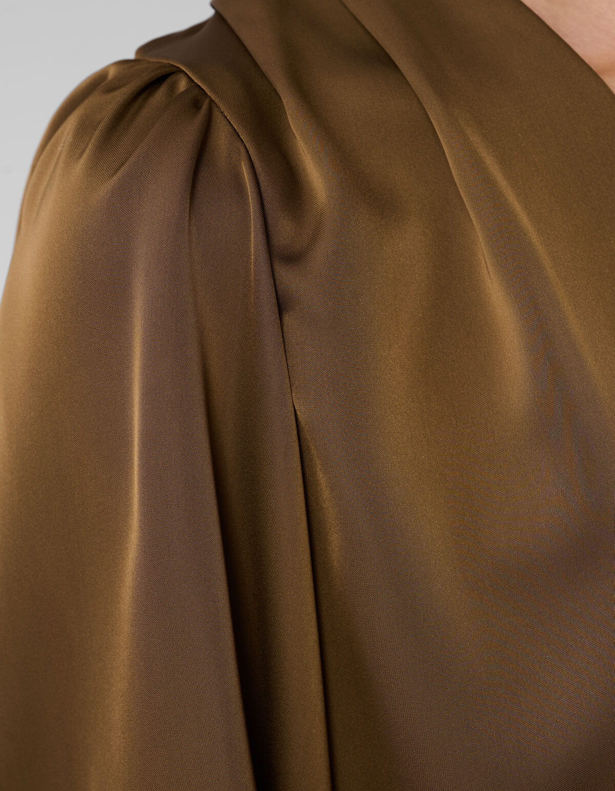 V-hals Blouse Donkergroen SHOEBY WOMEN