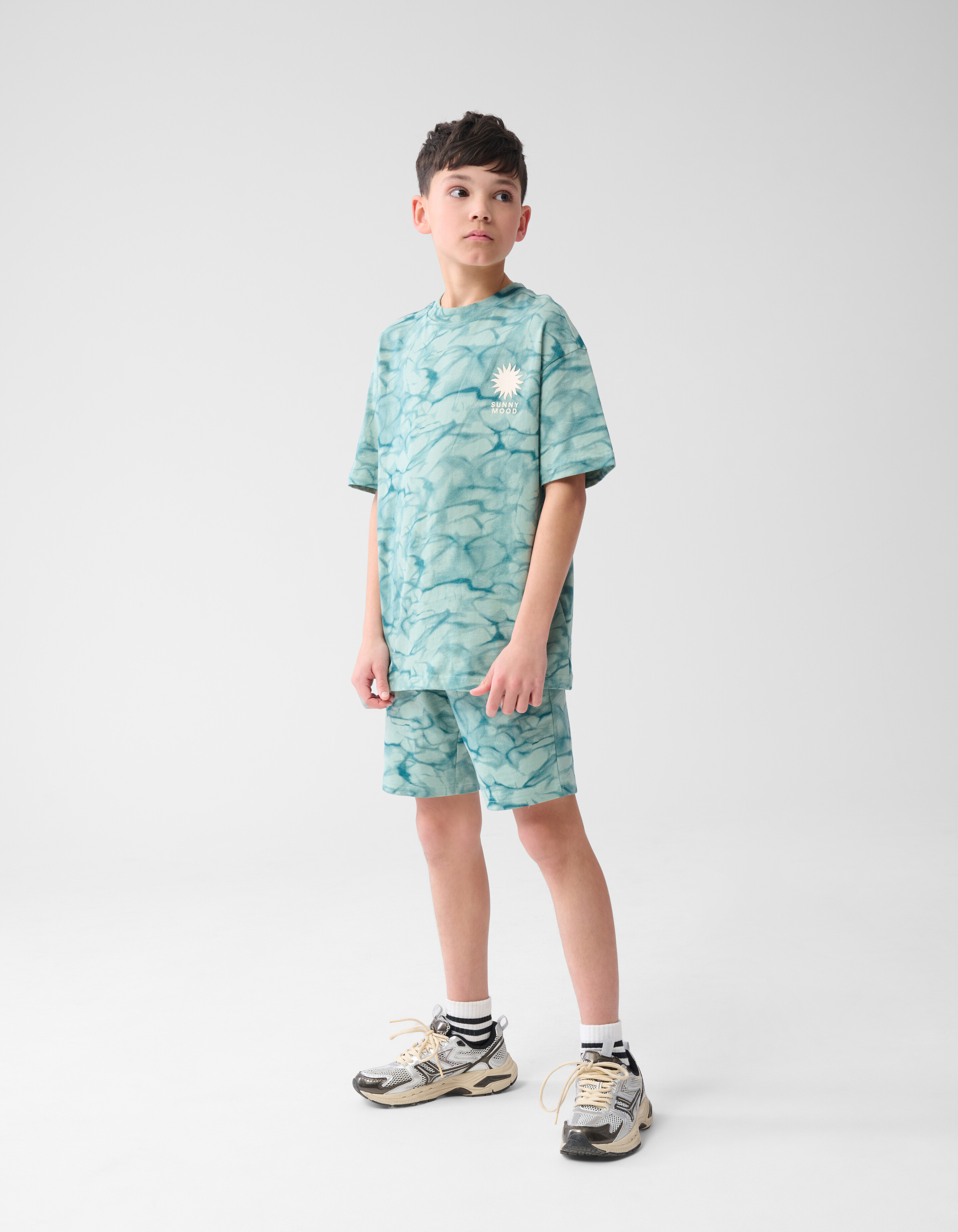 Bleached T-shirt Donkergroen SHOEBY BOYS
