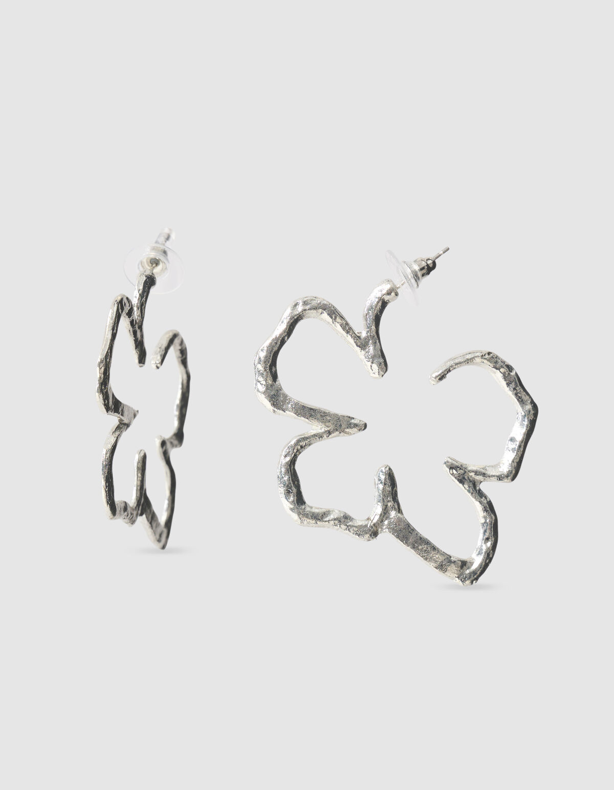 Flat Hammerd Flower Oorbellen Zilver SHOEBY ACCESSOIRES