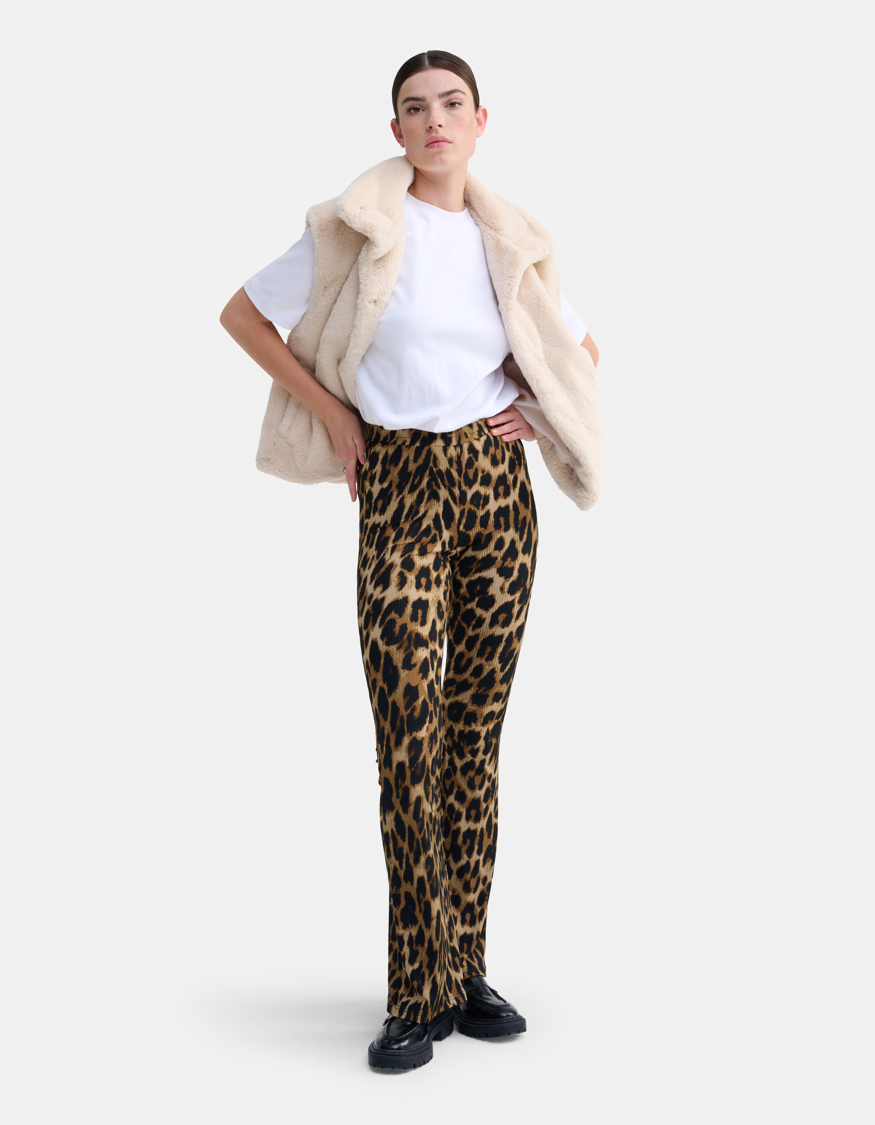 Animal Rib Flare Legging SHOEBY WOMEN