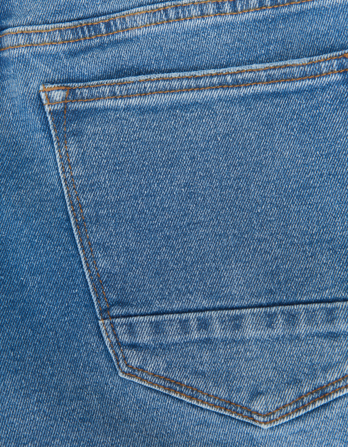 Lucas Slim Tapered Jeans L32 REFILL