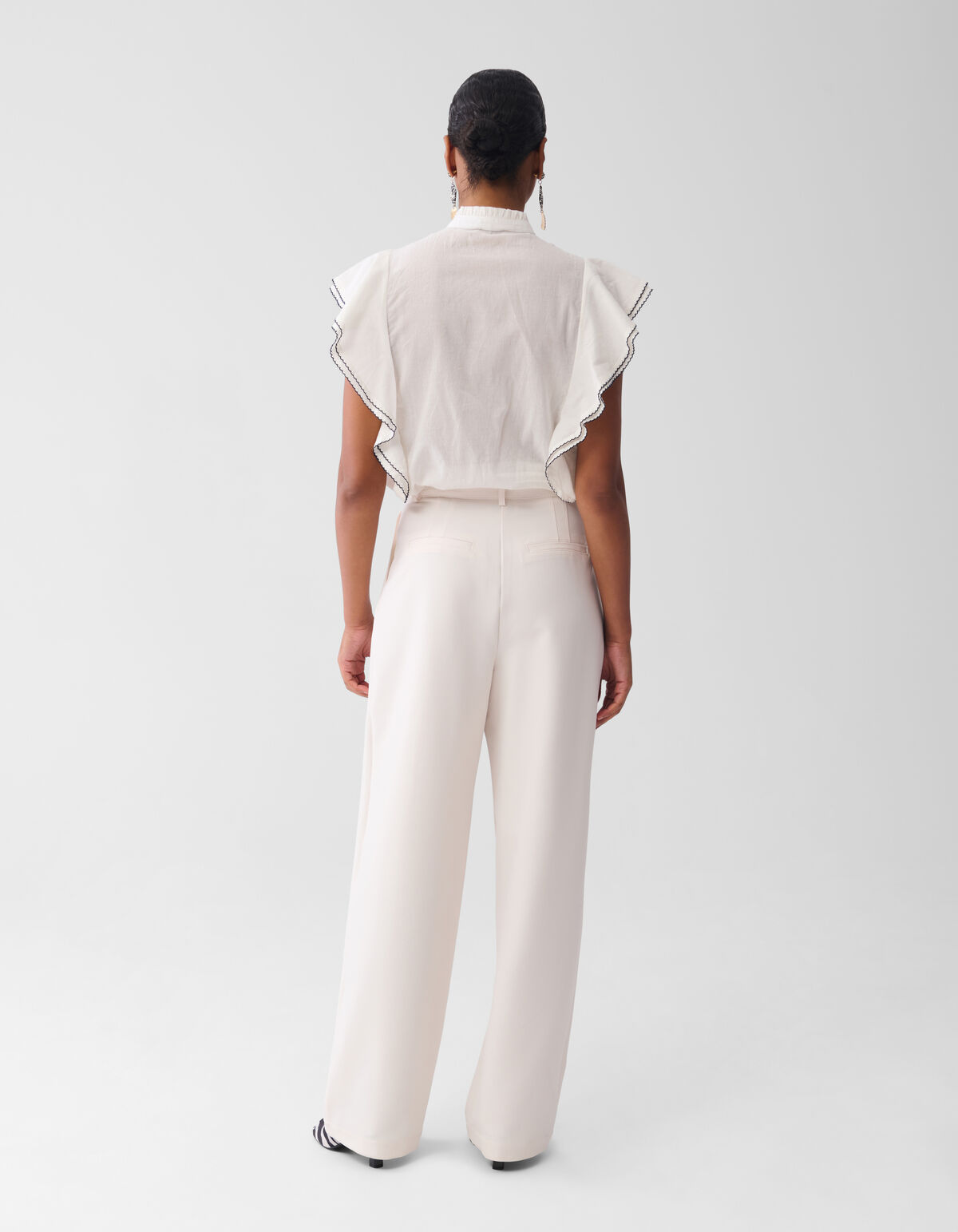 Pintuck Ruffle Top Gebroken Wit SHOEBY WOMEN