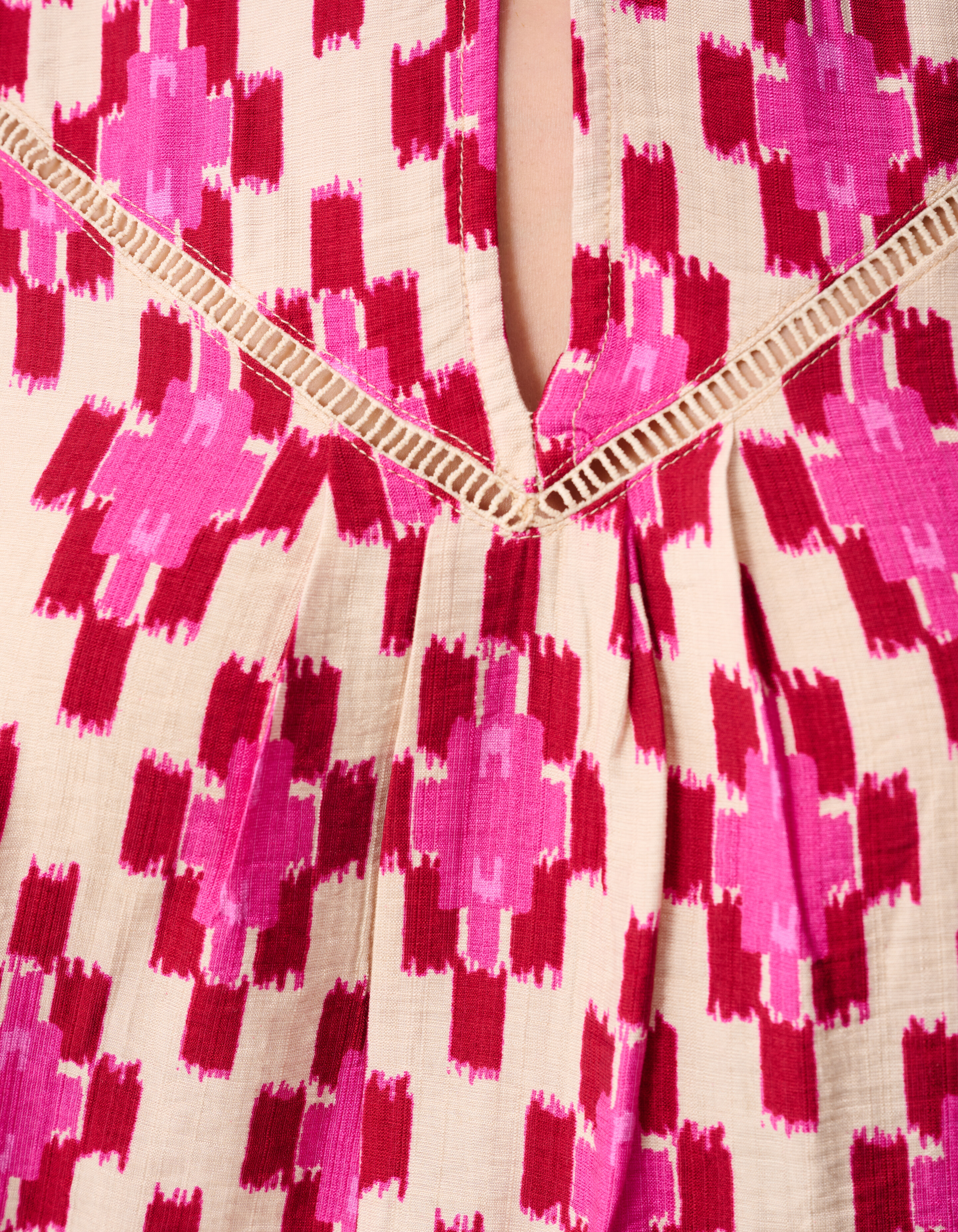 Printed Ruffle Top Roze SHOEBY WOMEN
