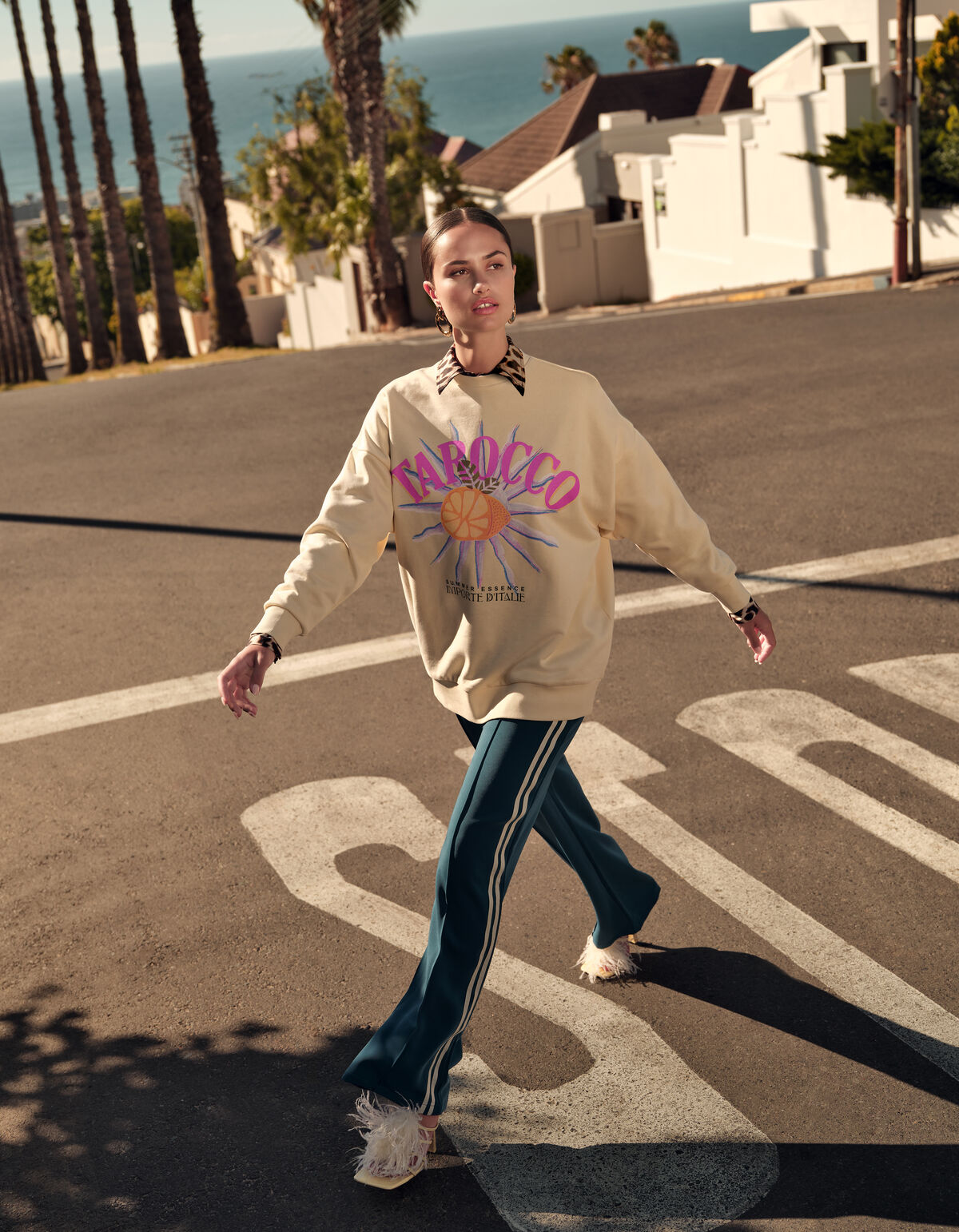 Tarocco Artwork Sweater Lichtgeel SHOEBY WOMEN