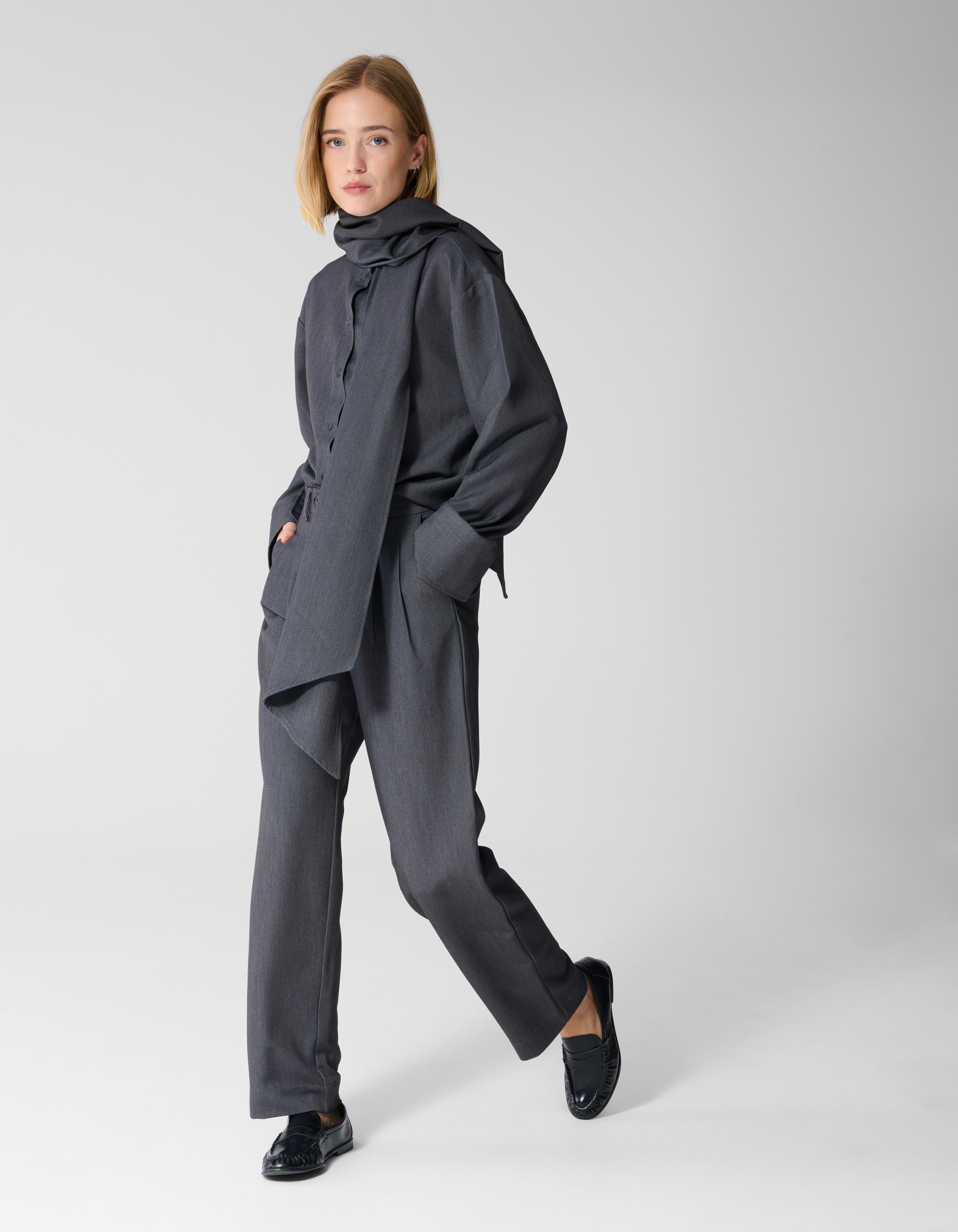 Oversized Tailored Blouse Donkergrijs By Lonneke SHOEBY WOMEN