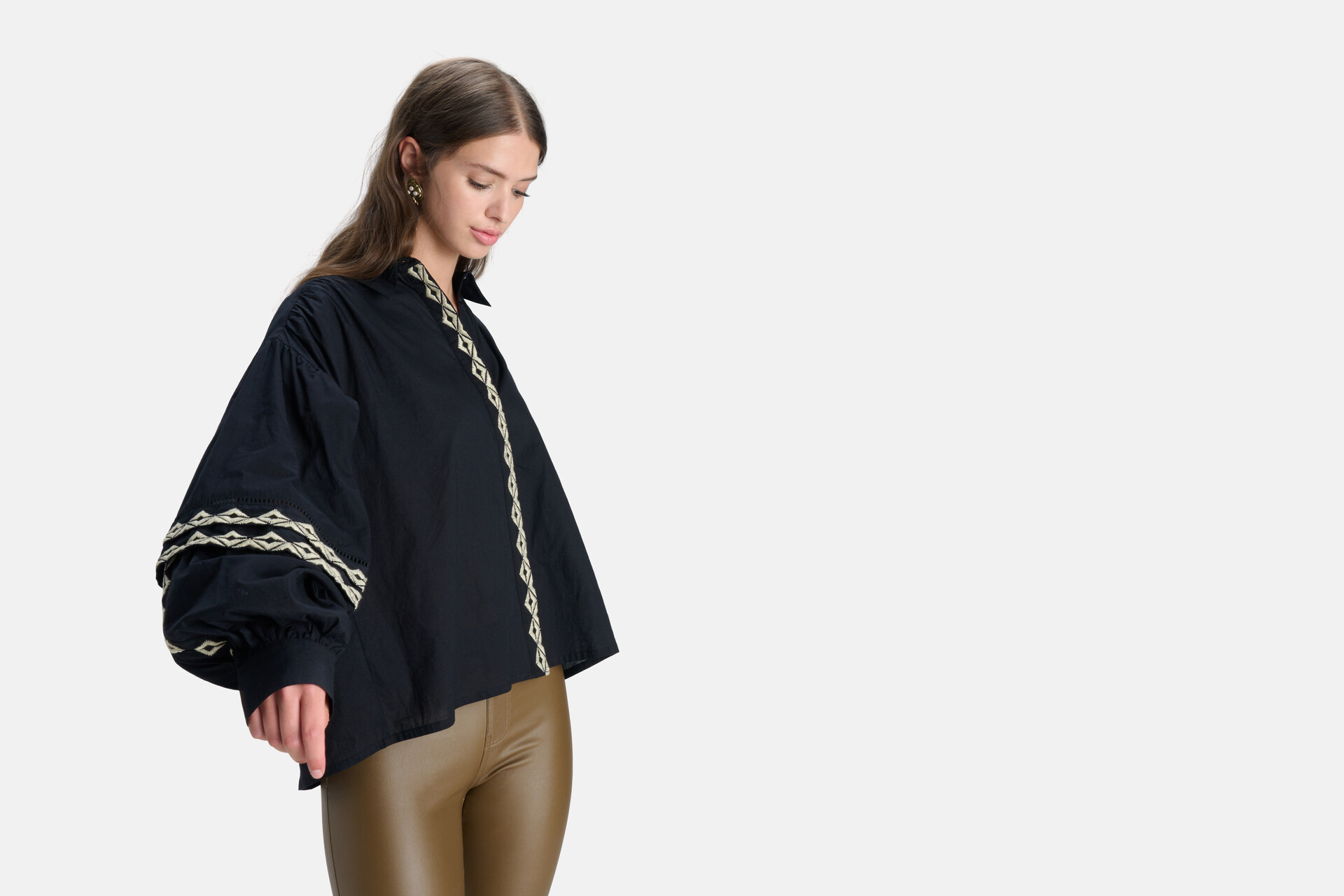 Embroidery Blouse Zwart SHOEBY WOMEN