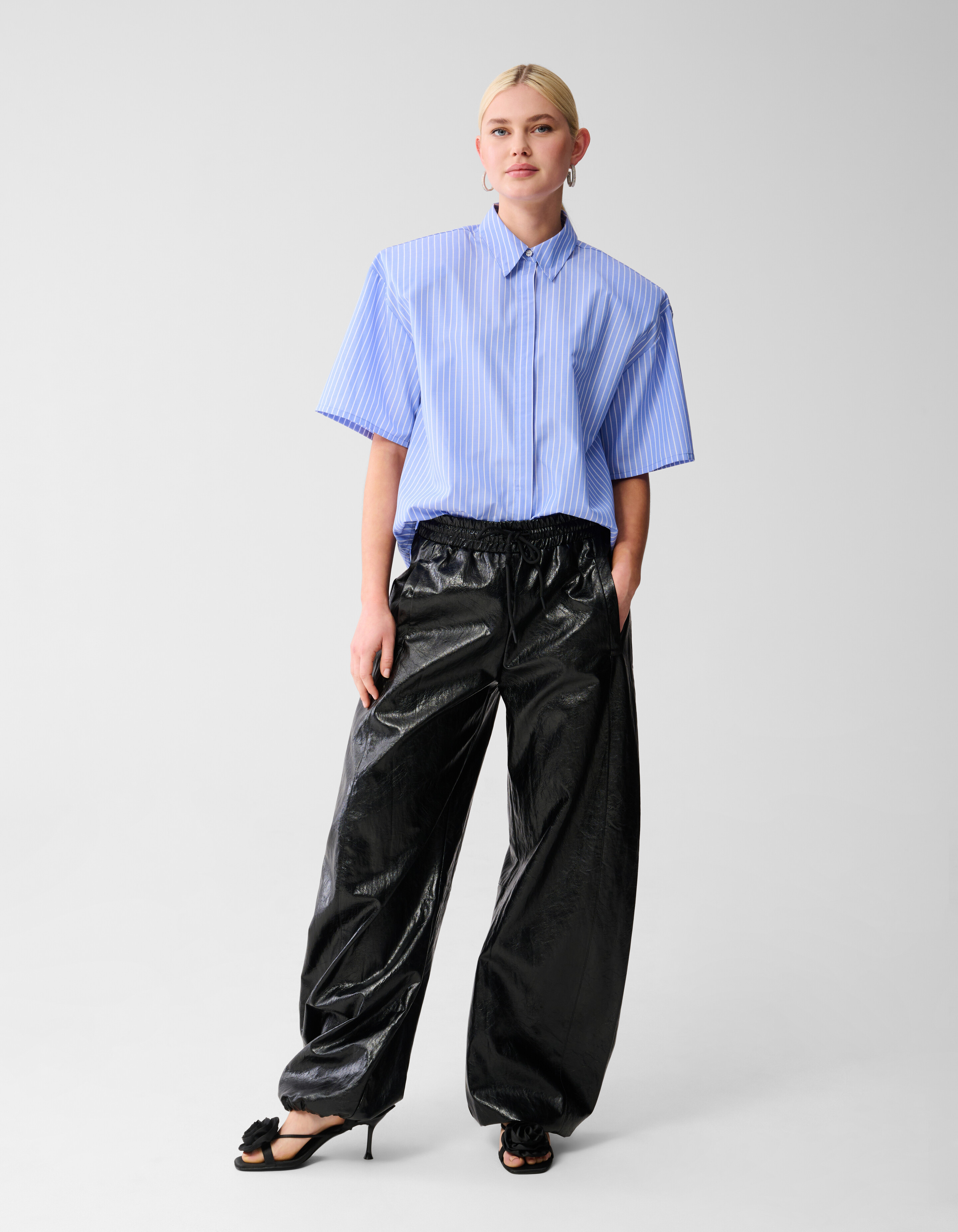 Vegan Leren Barrel Fit Broek Zwart SHOEBY WOMEN