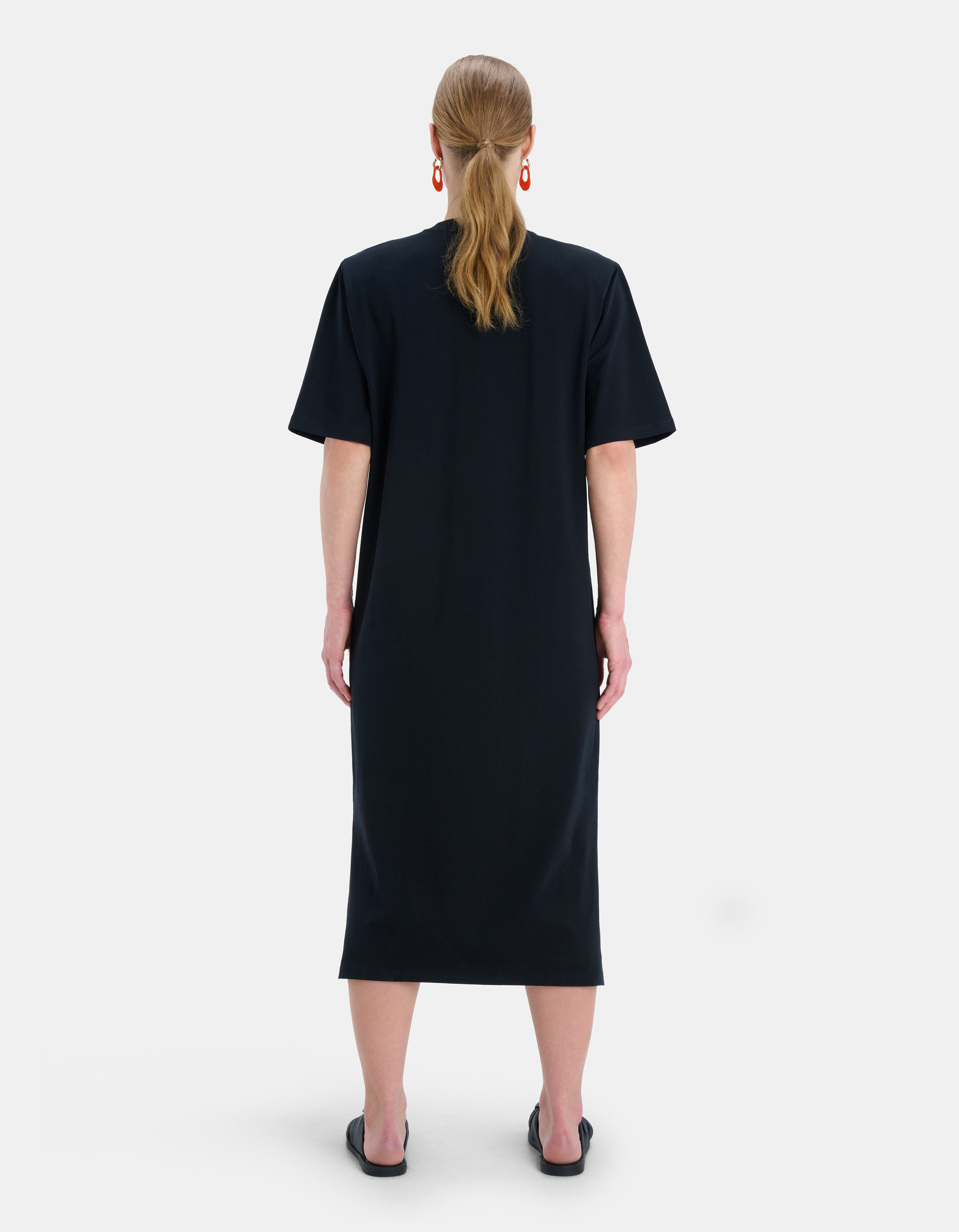 Oversized T-shirt Jurk Zwart SHOEBY WOMEN