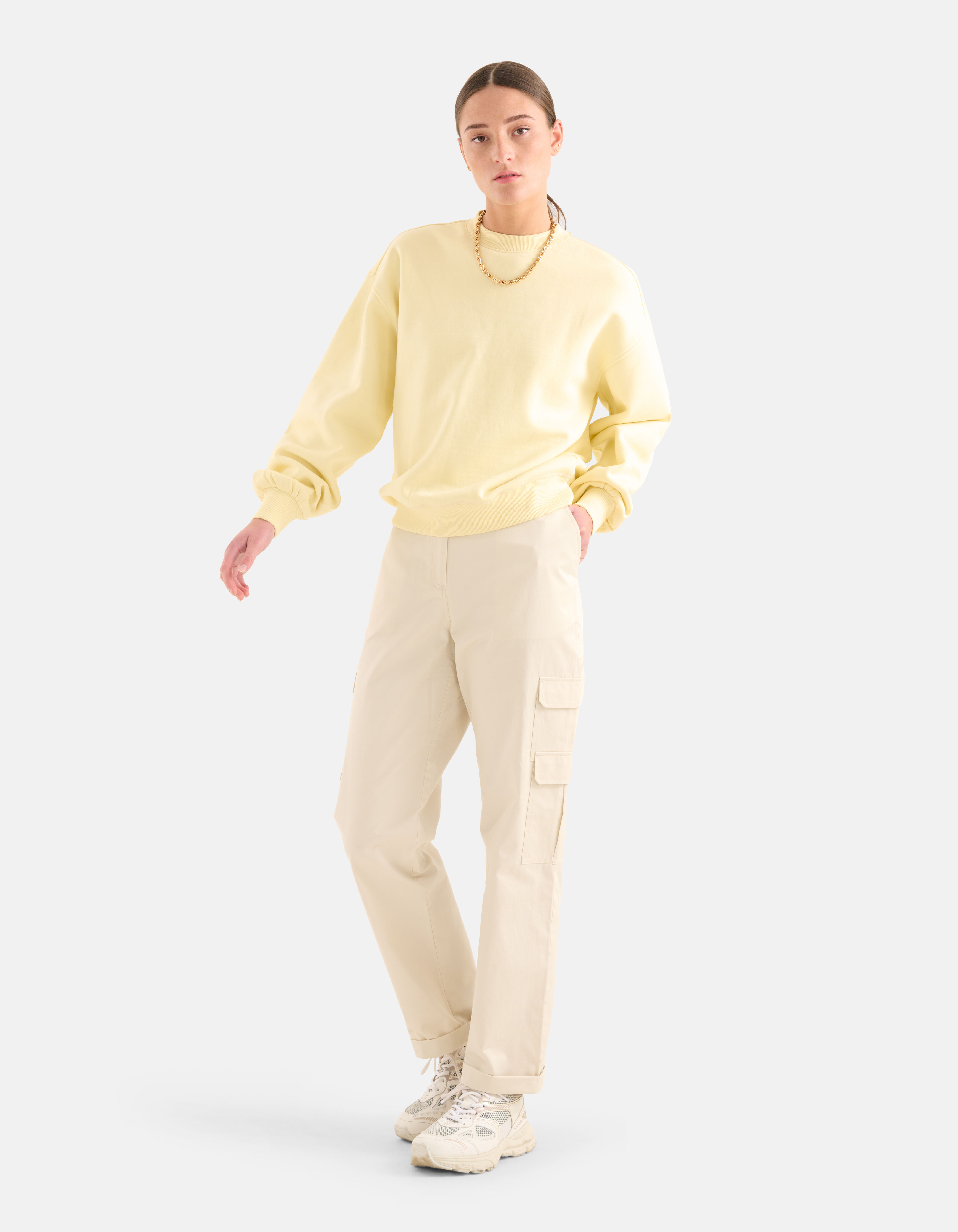 Basis Sweater Lichtgeel Shoeby