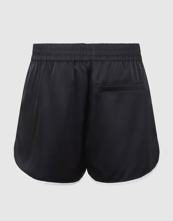 Satijnen Short Zwart By Monica SHOEBY WOMEN