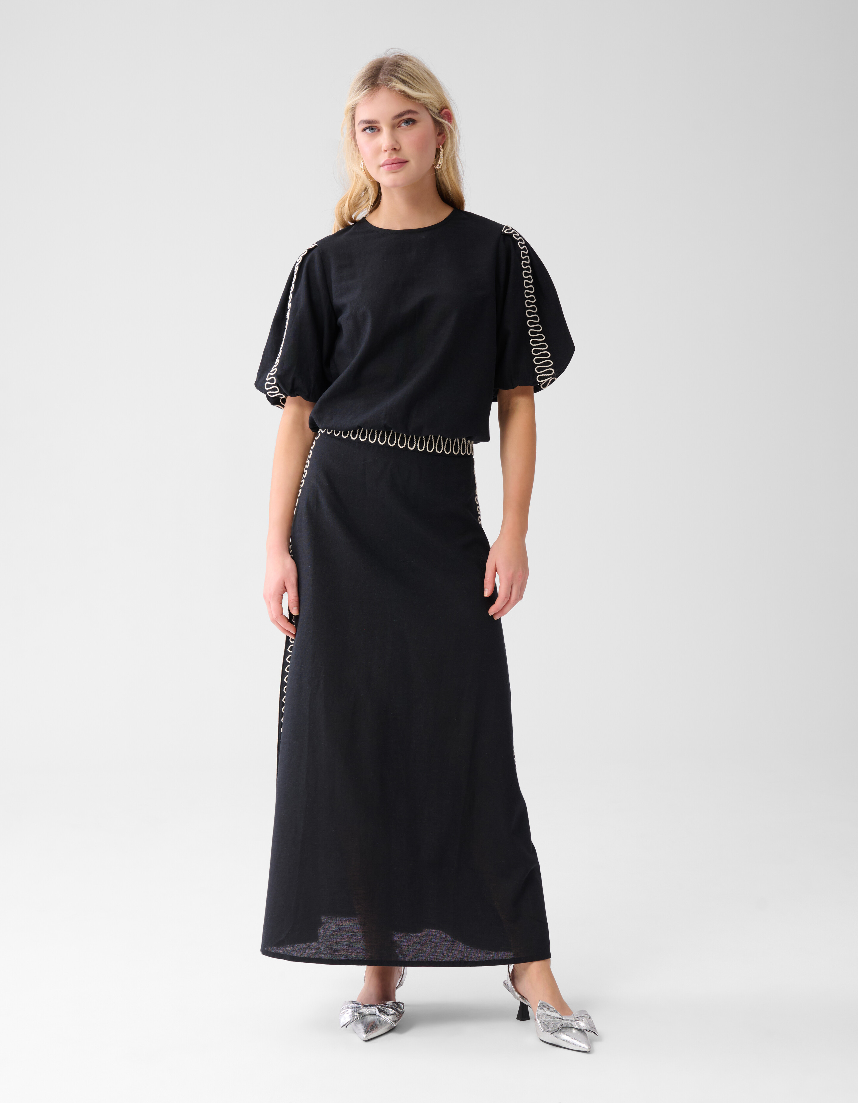 Embroidery Cropped Top Zwart SHOEBY WOMEN