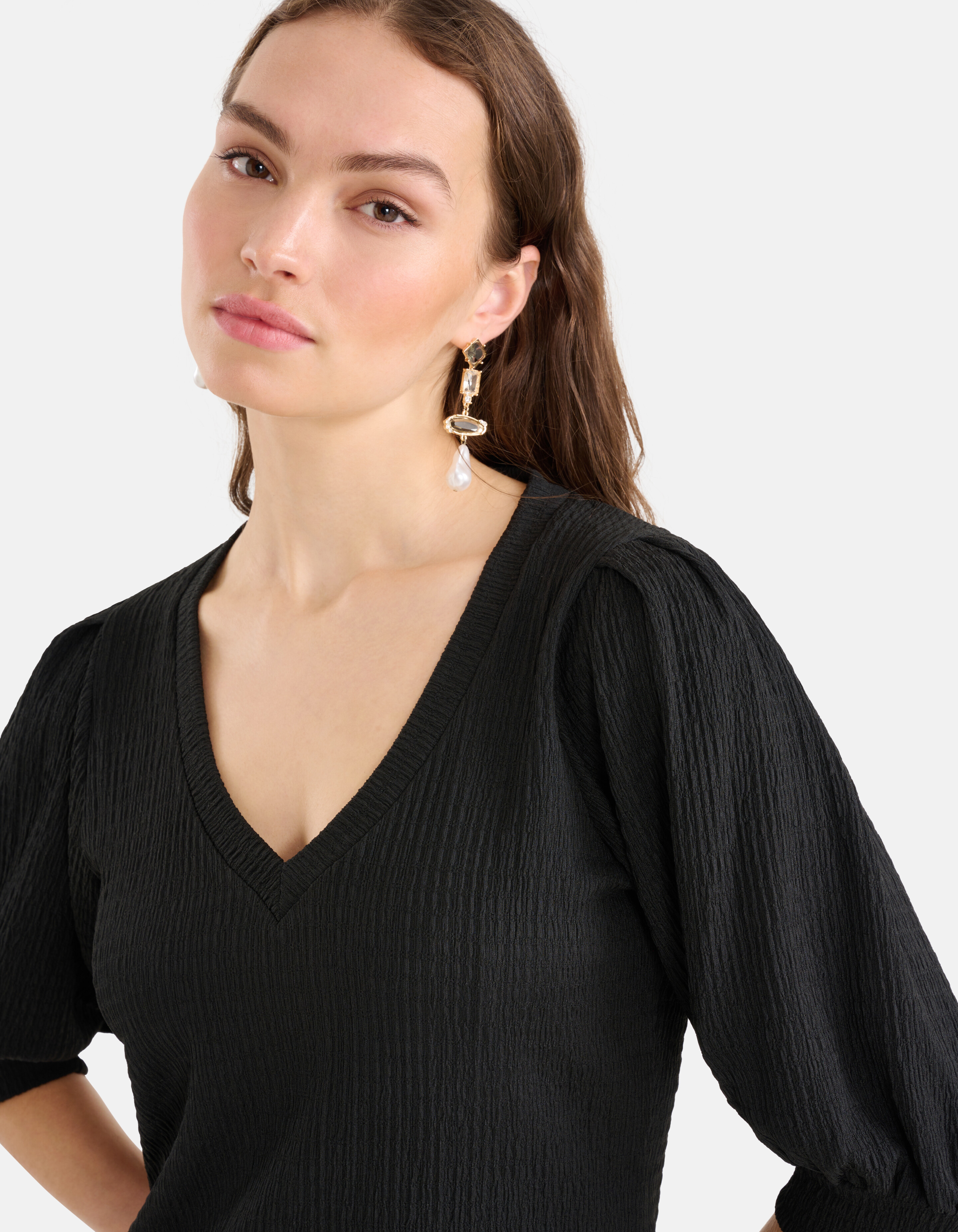 Crinkle V-hals Top Zwart SHOEBY WOMEN