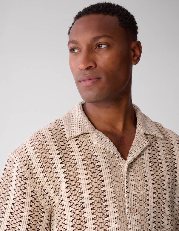 Stripe Crochet Overshirt Zand SHOEBY MEN