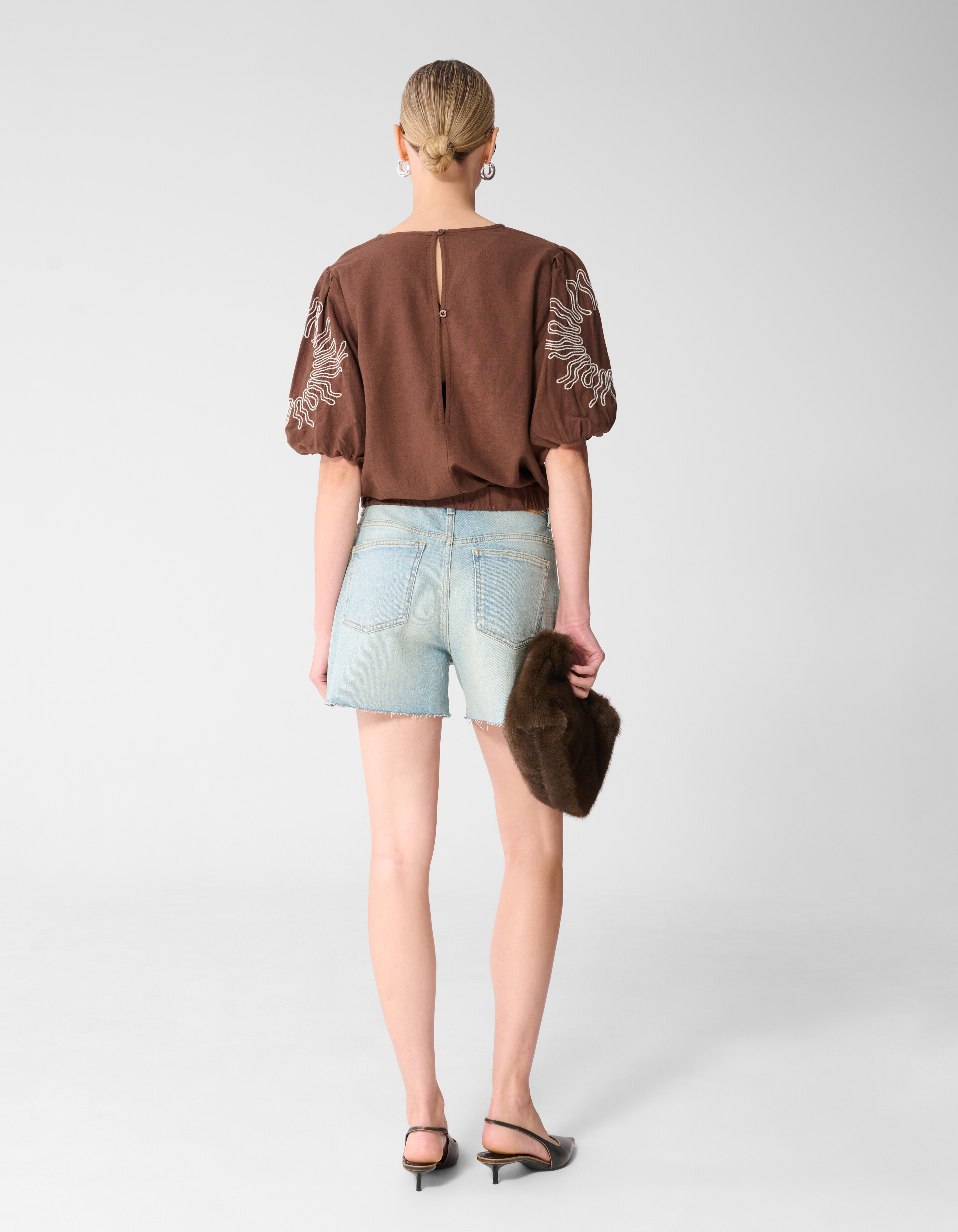 Embroidery Cropped Top Bruin SHOEBY WOMEN