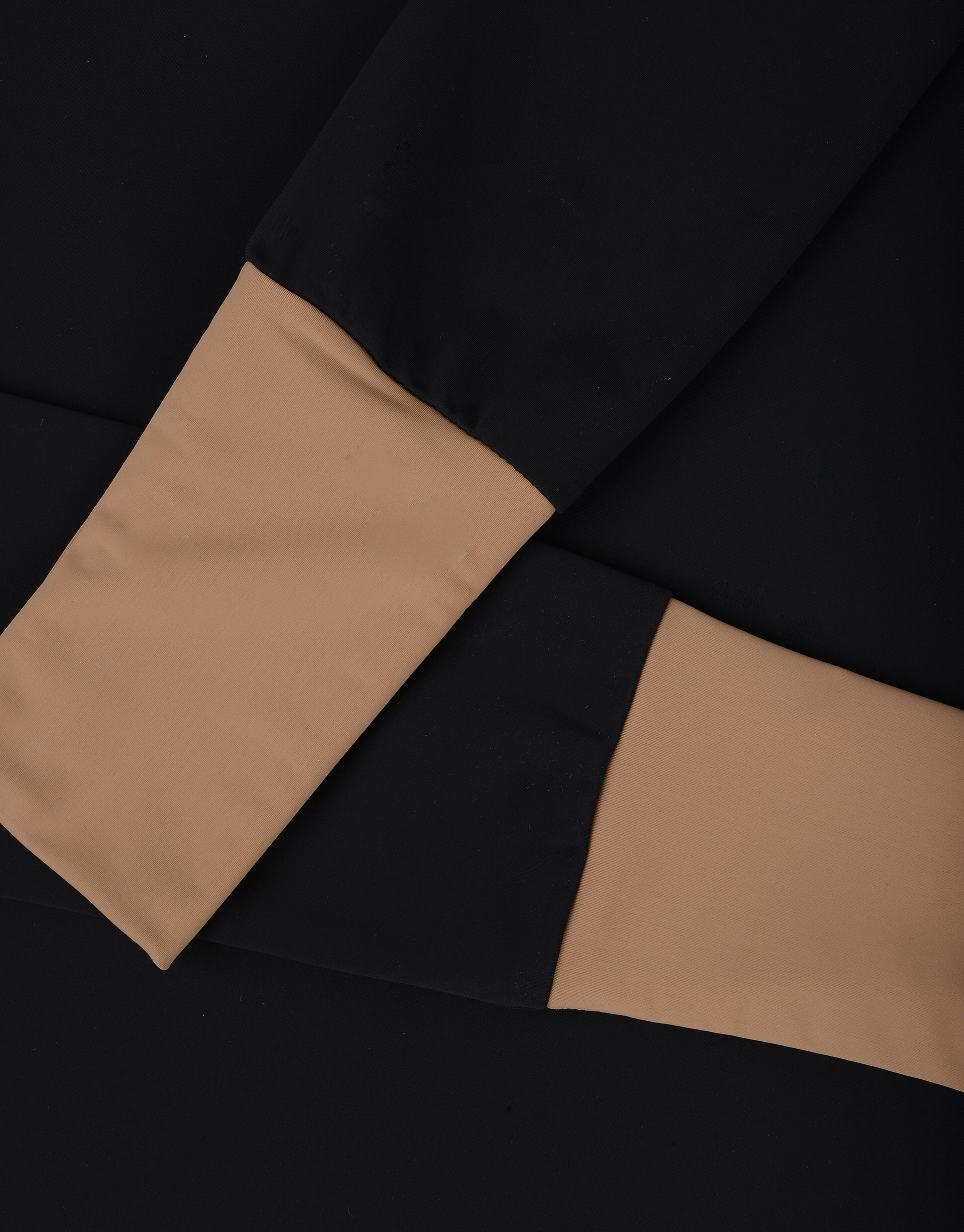 Colourblock Col by Mieke EKSEPT