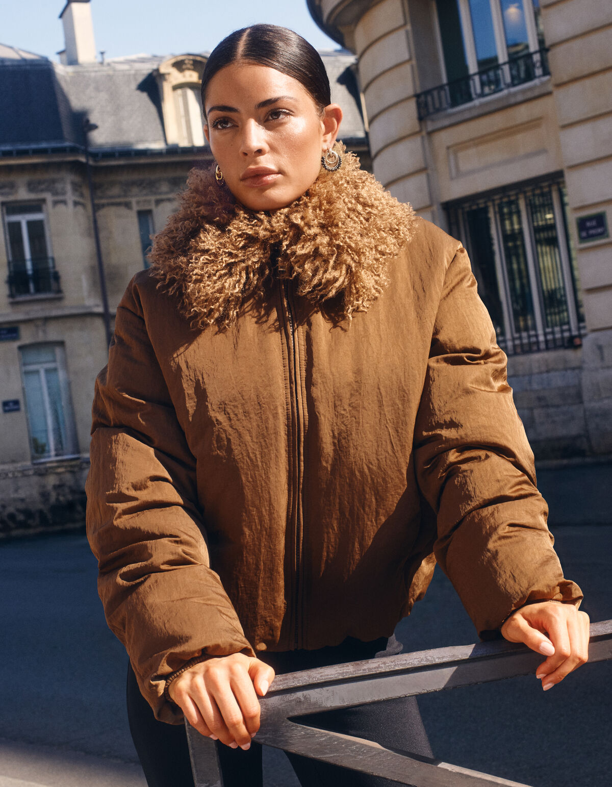 Fluffy Collar Bomber Jas Bruin SHOEBY WOMEN
