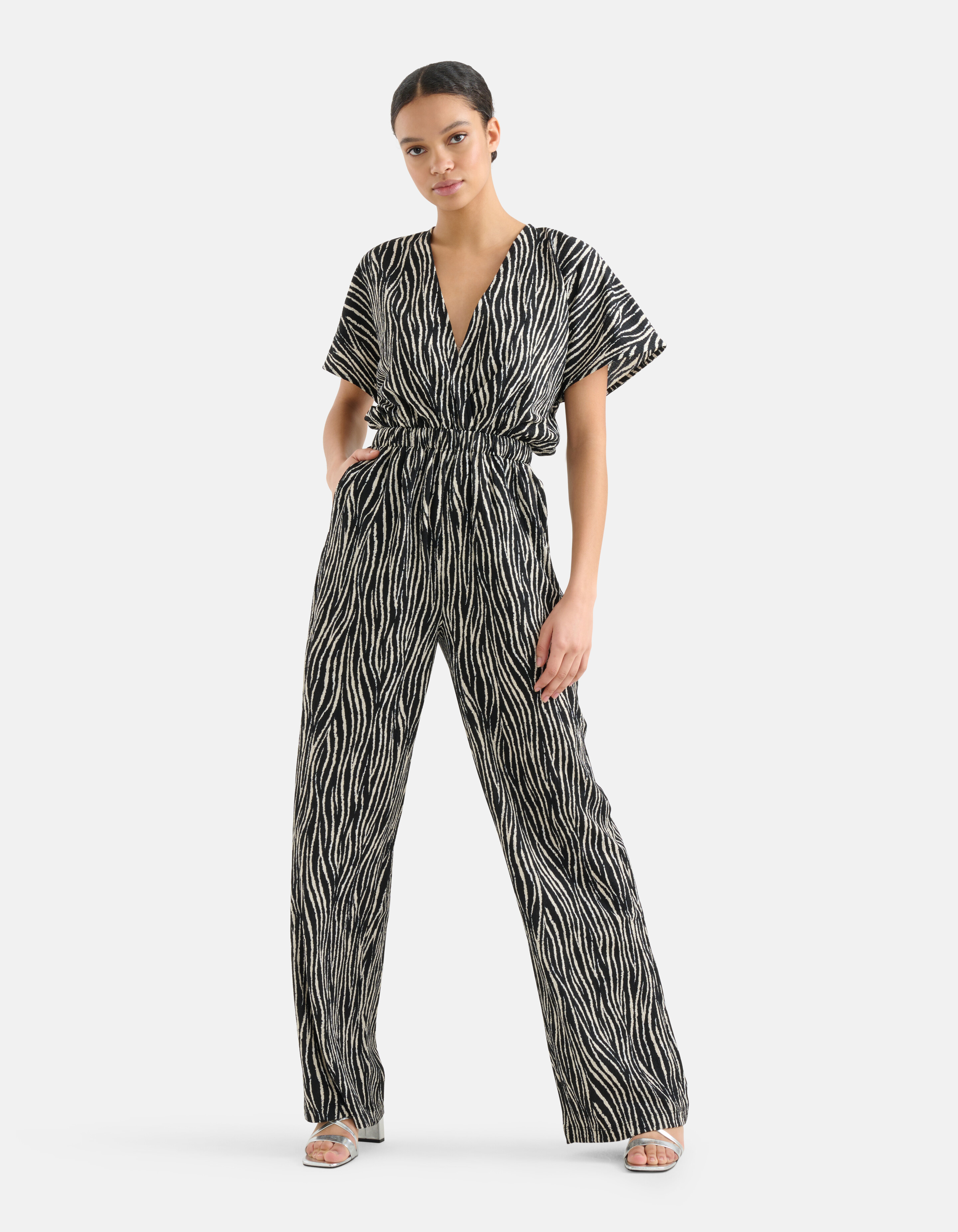 Crinkle Jumpsuit Zwart/Wit SHOEBY WOMEN