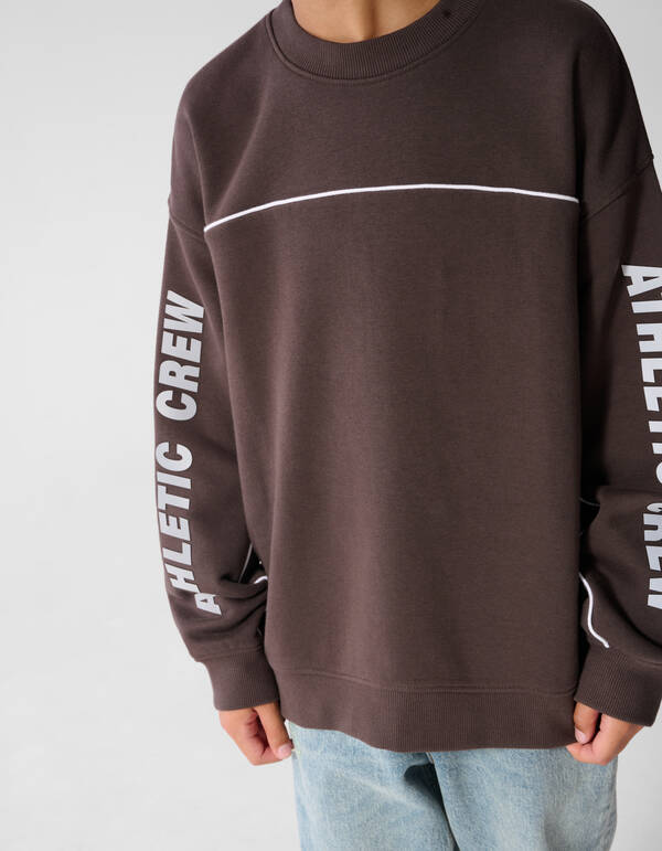 Sporty Sweater Donkerbruin SHOEBY BOYS