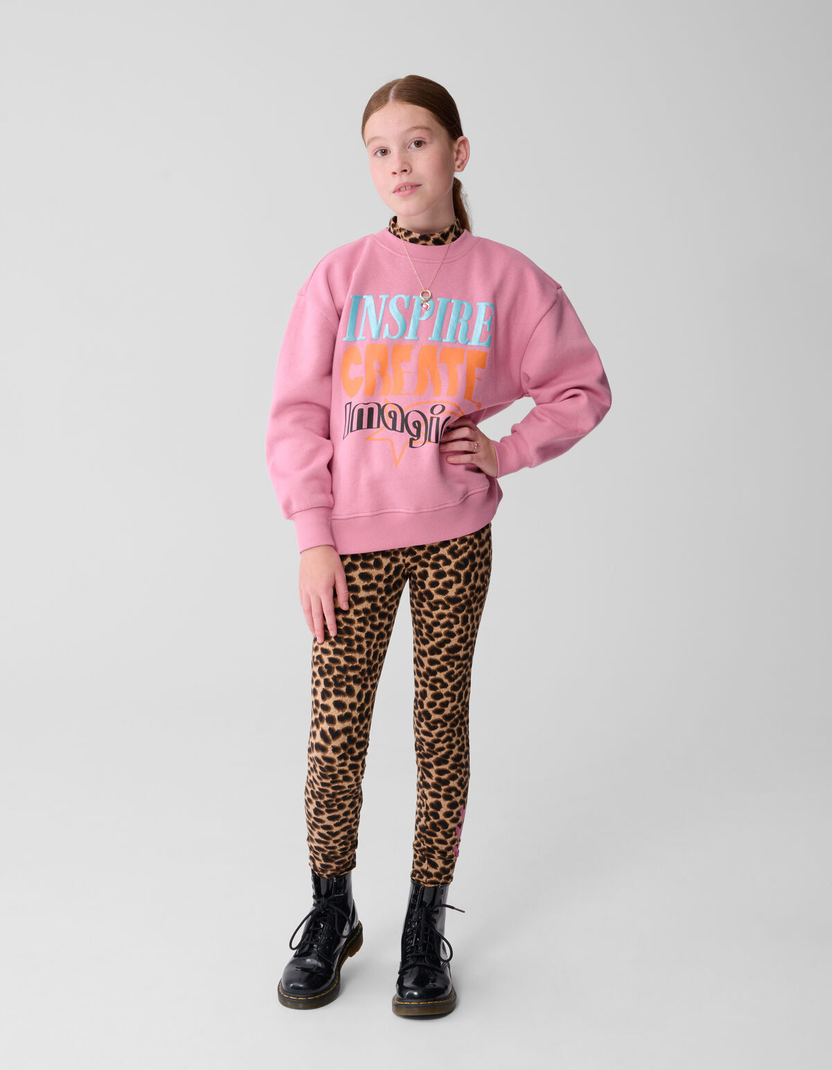 Inspire Artwork Sweater Roze SHOEBY GIRLS