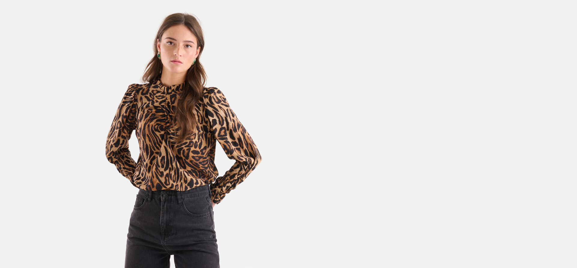Puffy Sleeve Leopard Top SHOEBY WOMEN