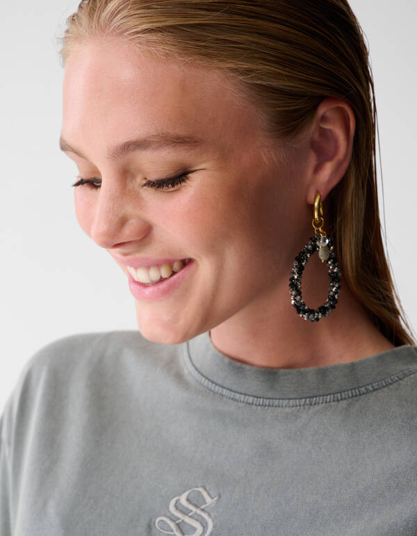 Beaded Hoop Oorbellen Zwart SHOEBY ACCESSOIRES