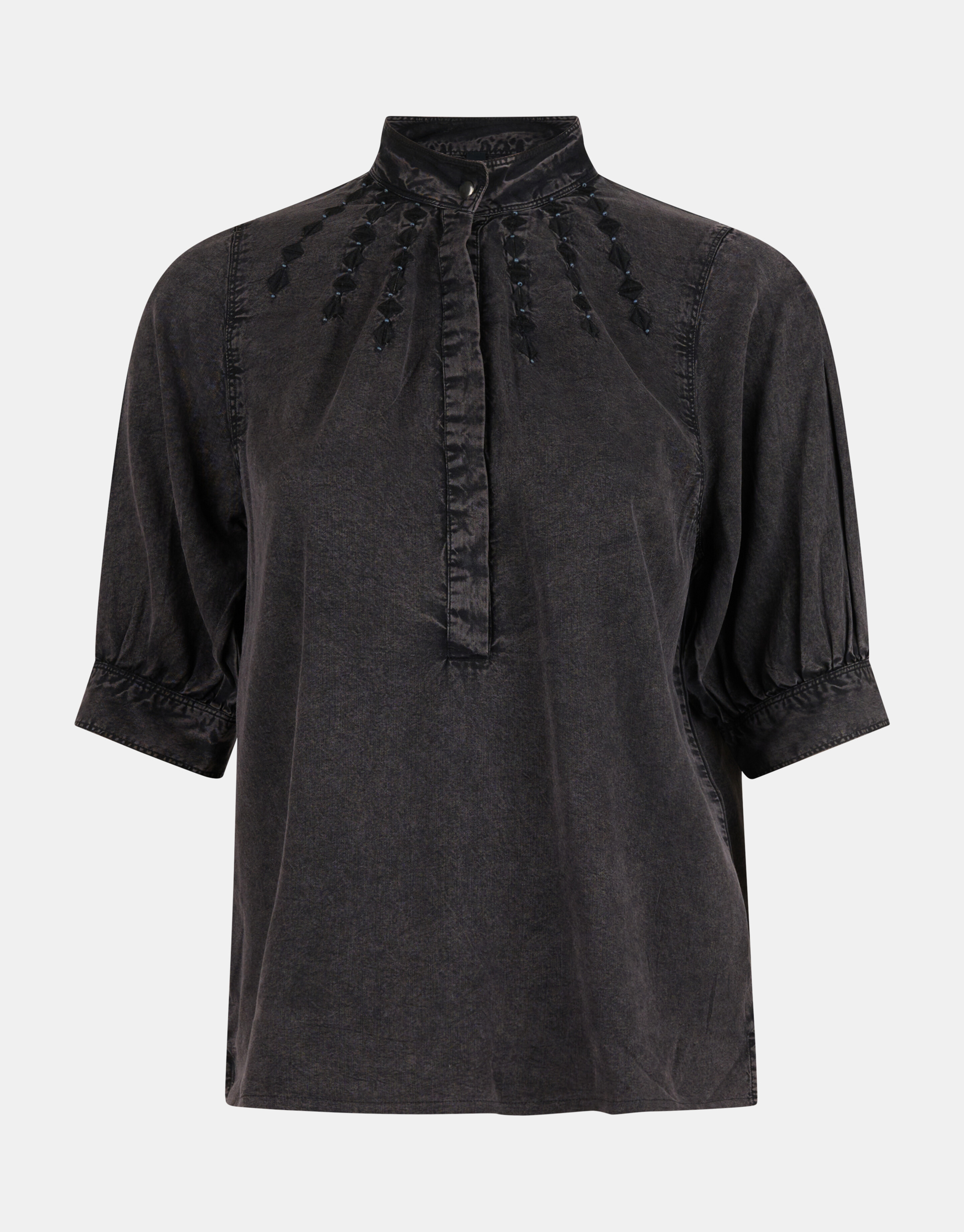 Embro Pleat Blouse EKSEPT