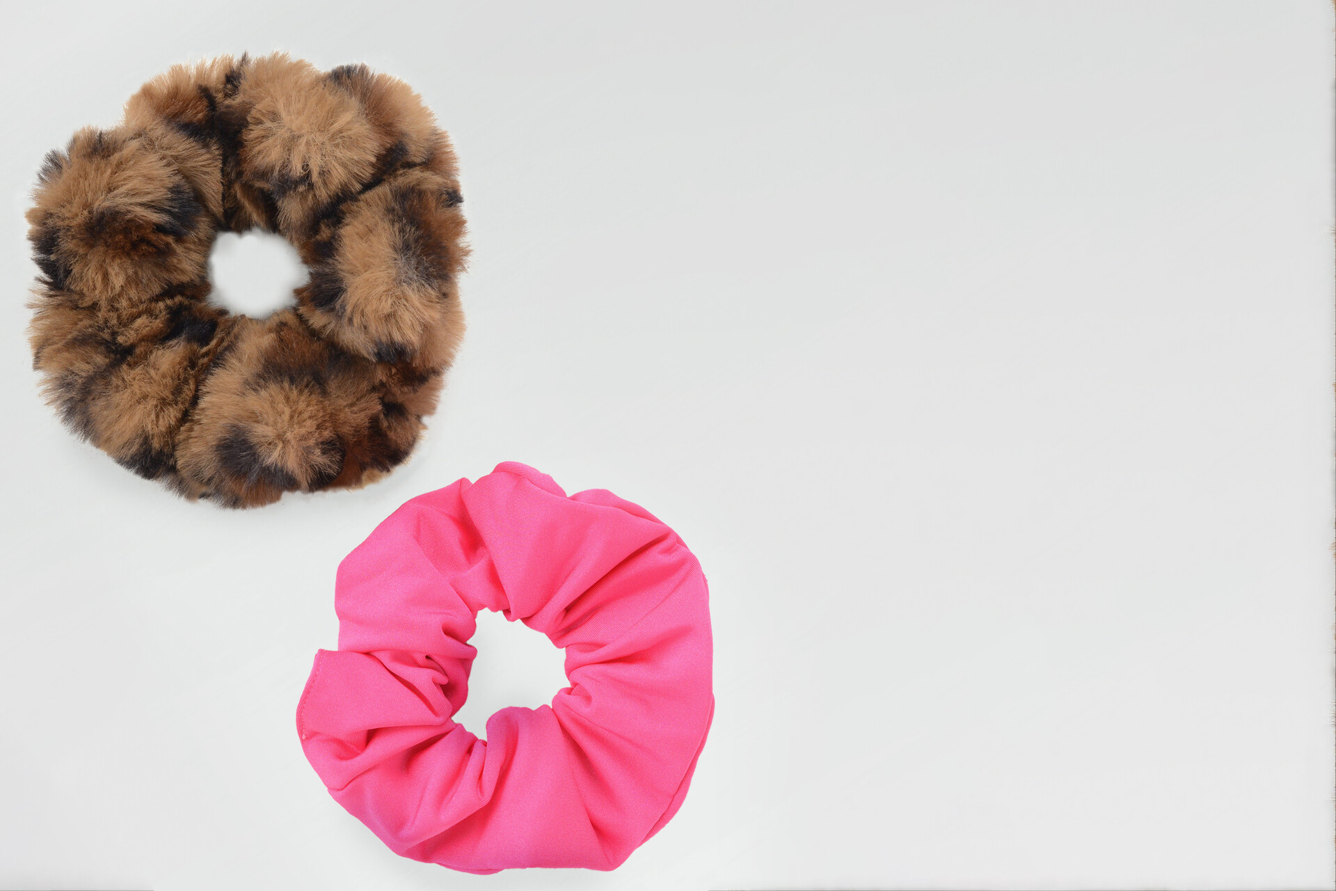 Hally Scrunchie Set