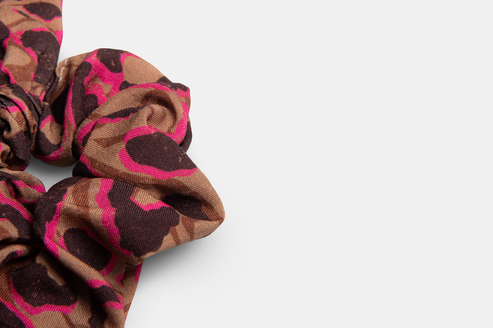 Bondi Bow Scrunchie
