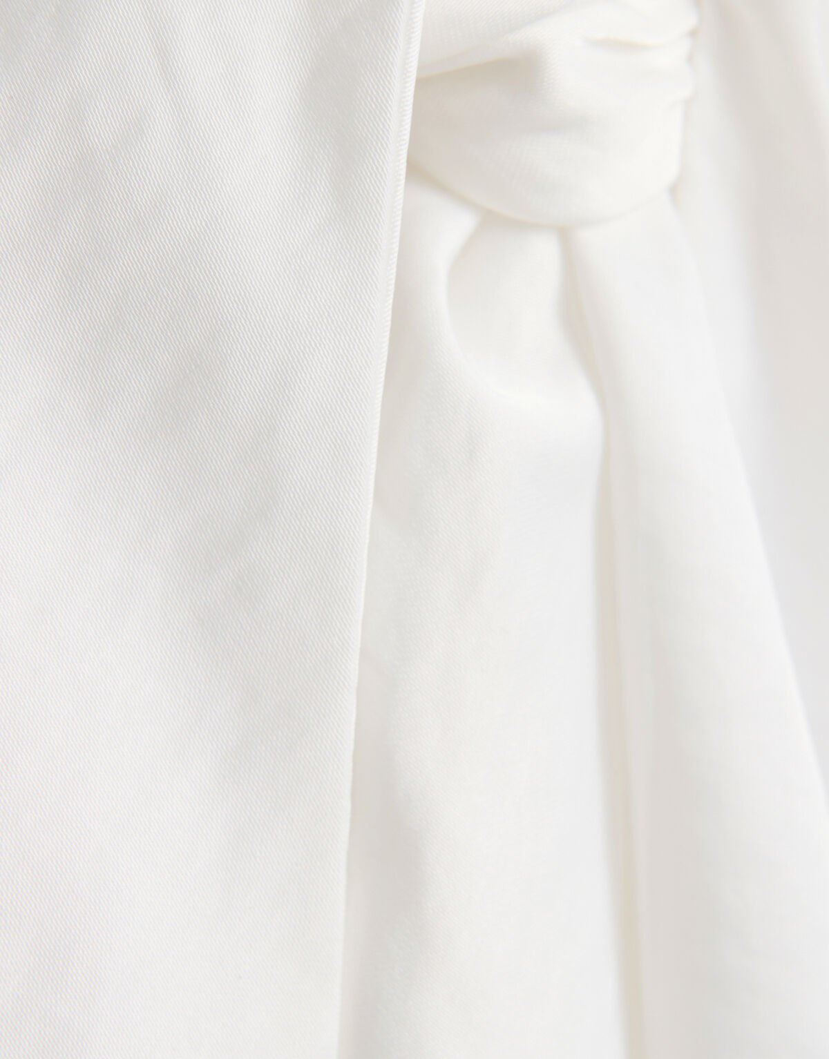 Satijnen Wrap Blouse Gebroken Wit By Mieke SHOEBY WOMEN