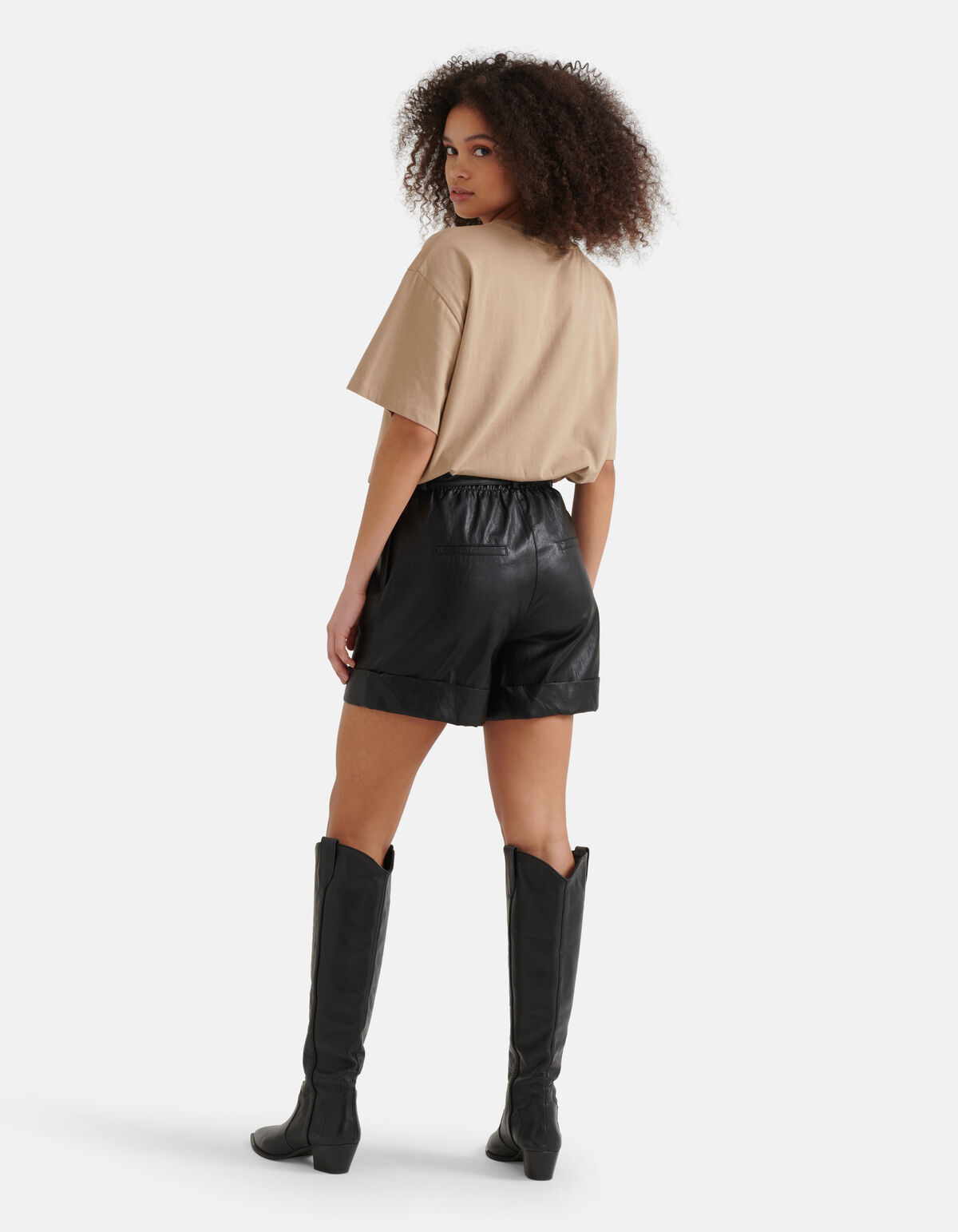 Vegan Leren Short Zwart SHOEBY WOMEN