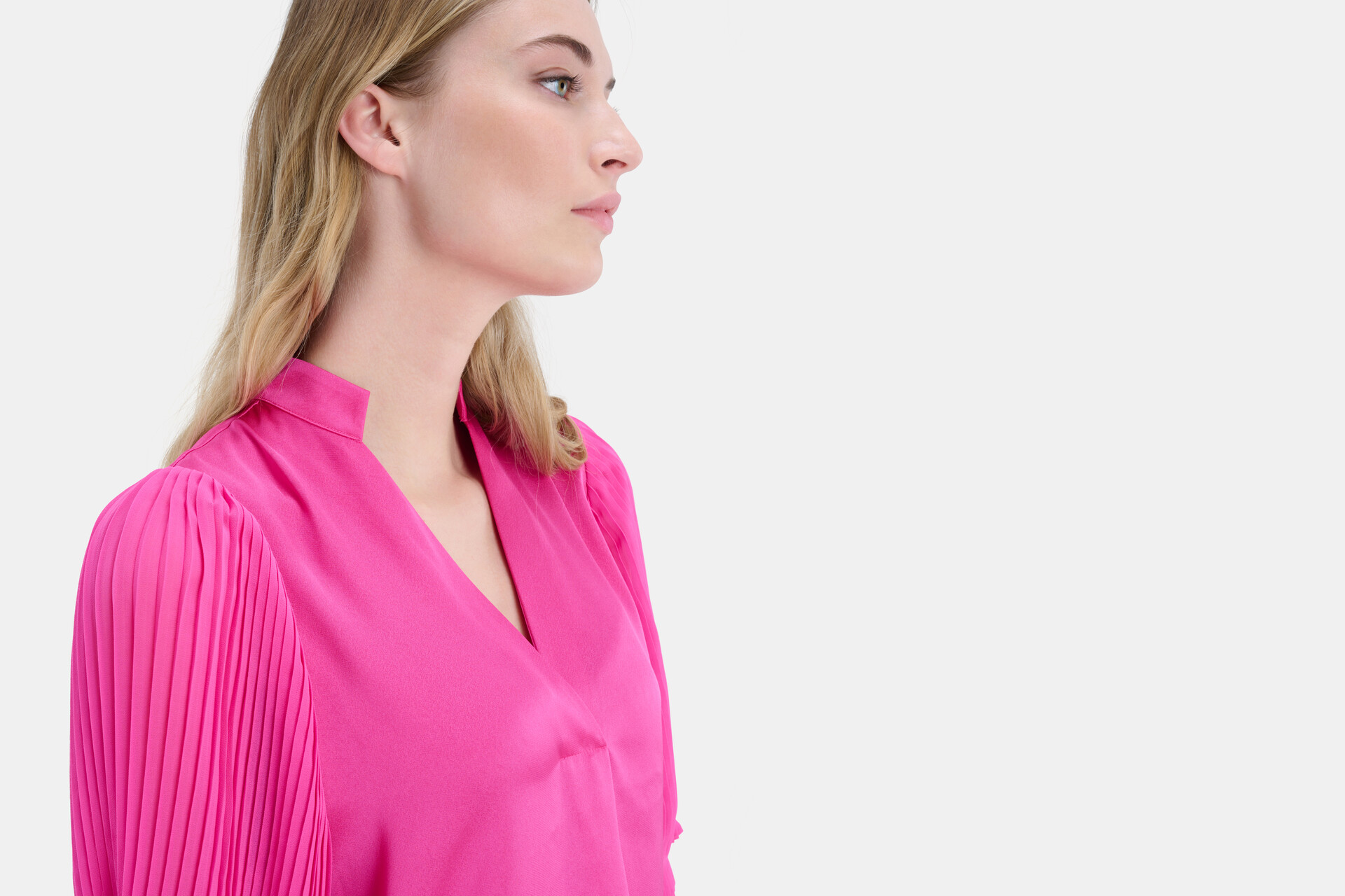 Pleated Blouse By Fred EKSEPT
