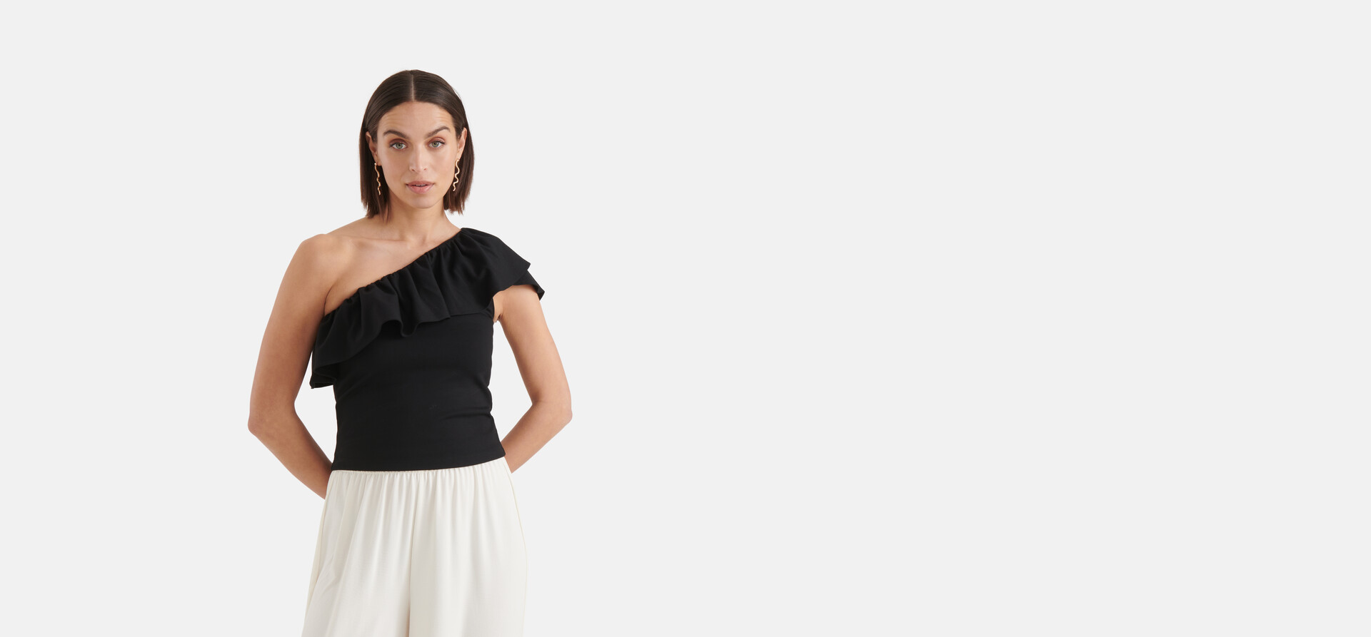 Ruffle Top Zwart SHOEBY WOMEN