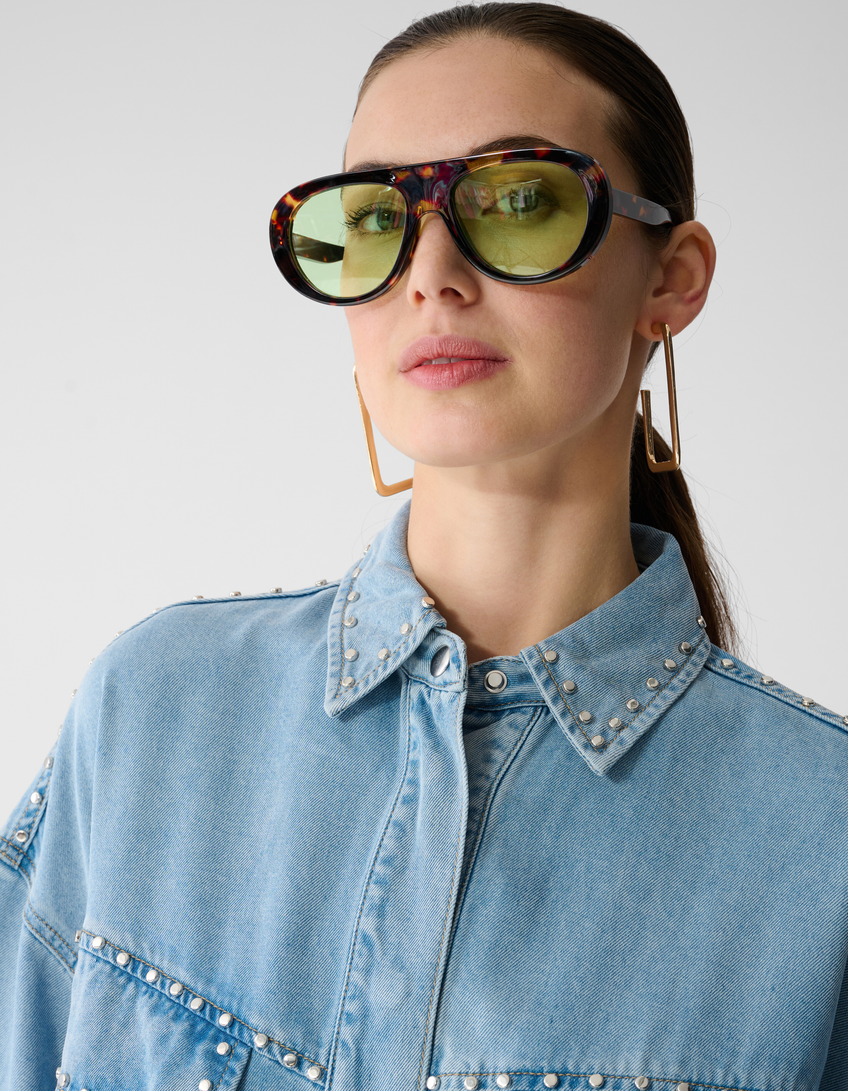 Oversized Studs Denim Blouse Bleached SHOEBY WOMEN