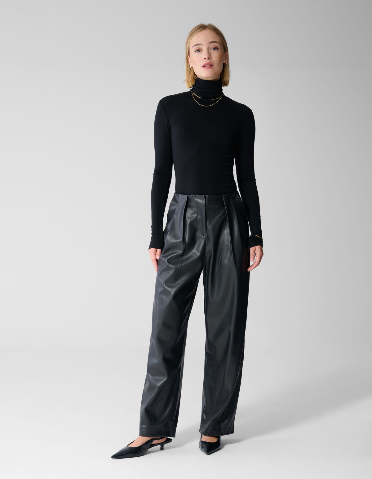 Col Longsleeve Top Zwart By Lonneke SHOEBY WOMEN