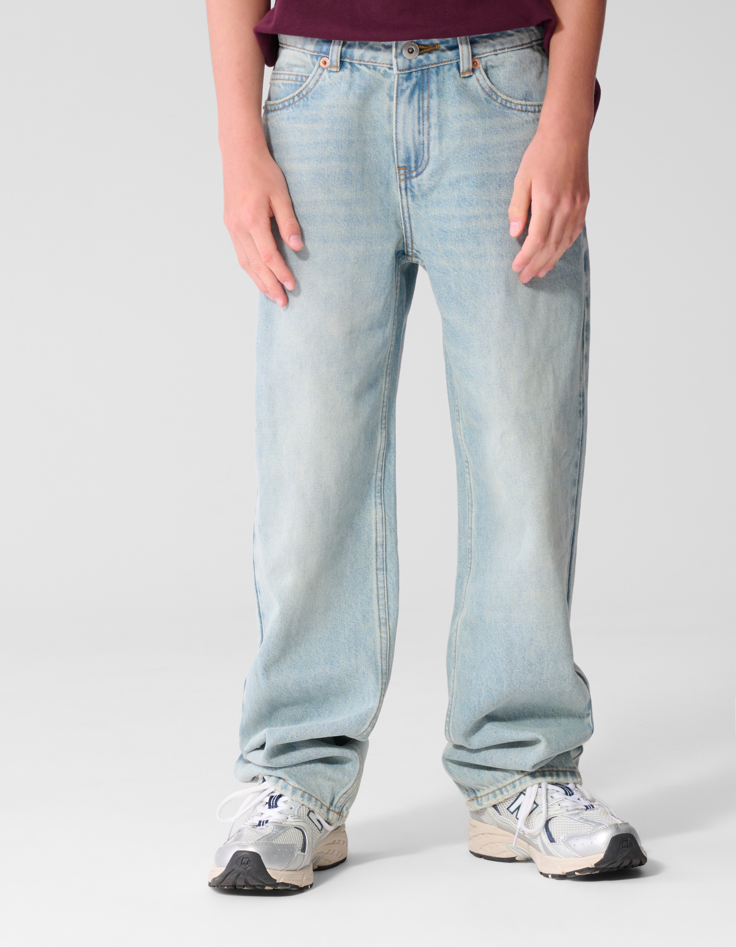 Baggy Fit Jeans Dirty Washed Lichtblauw SHOEBY BOYS
