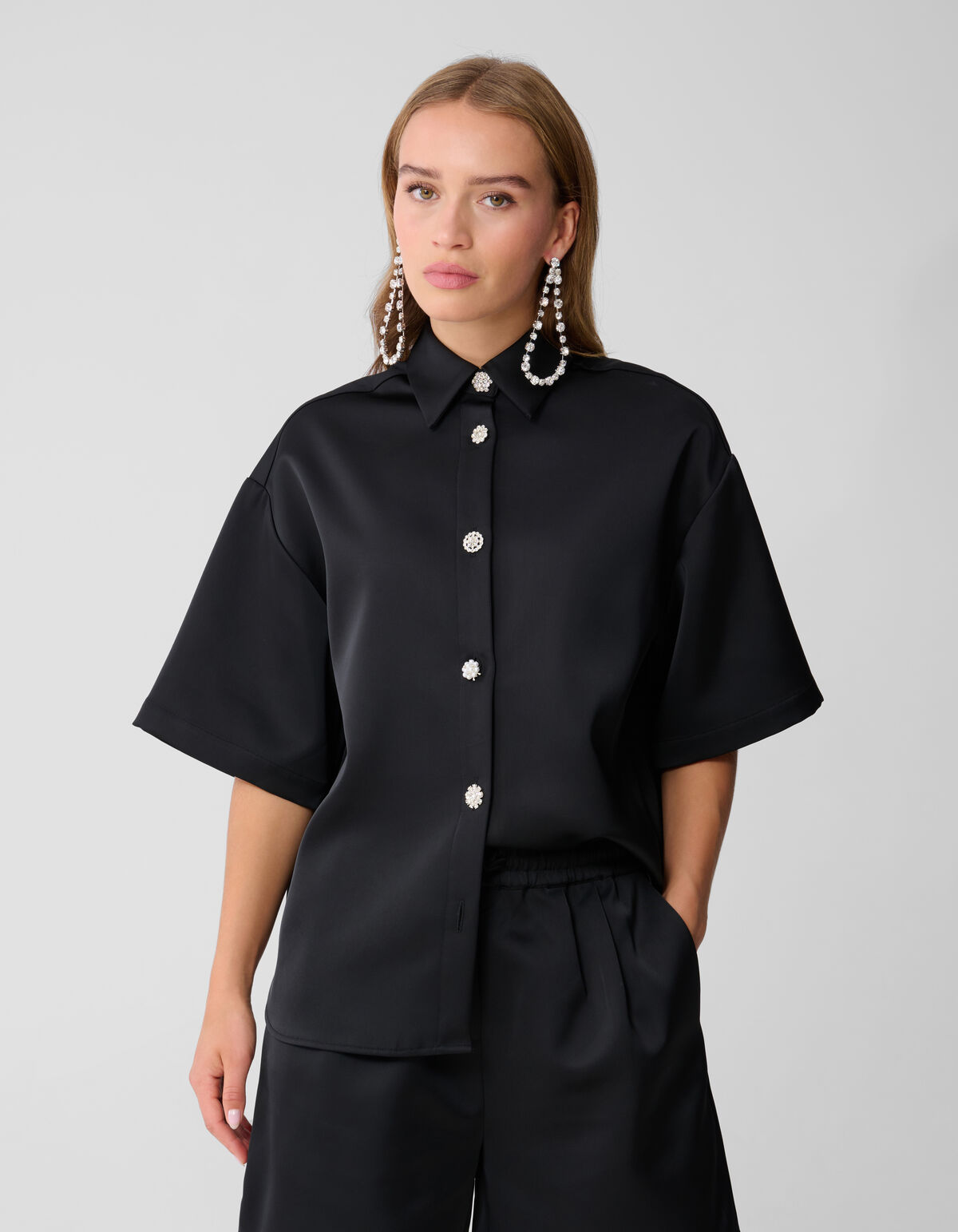 Oversized Satijnen Blouse Zwart By Monica SHOEBY WOMEN