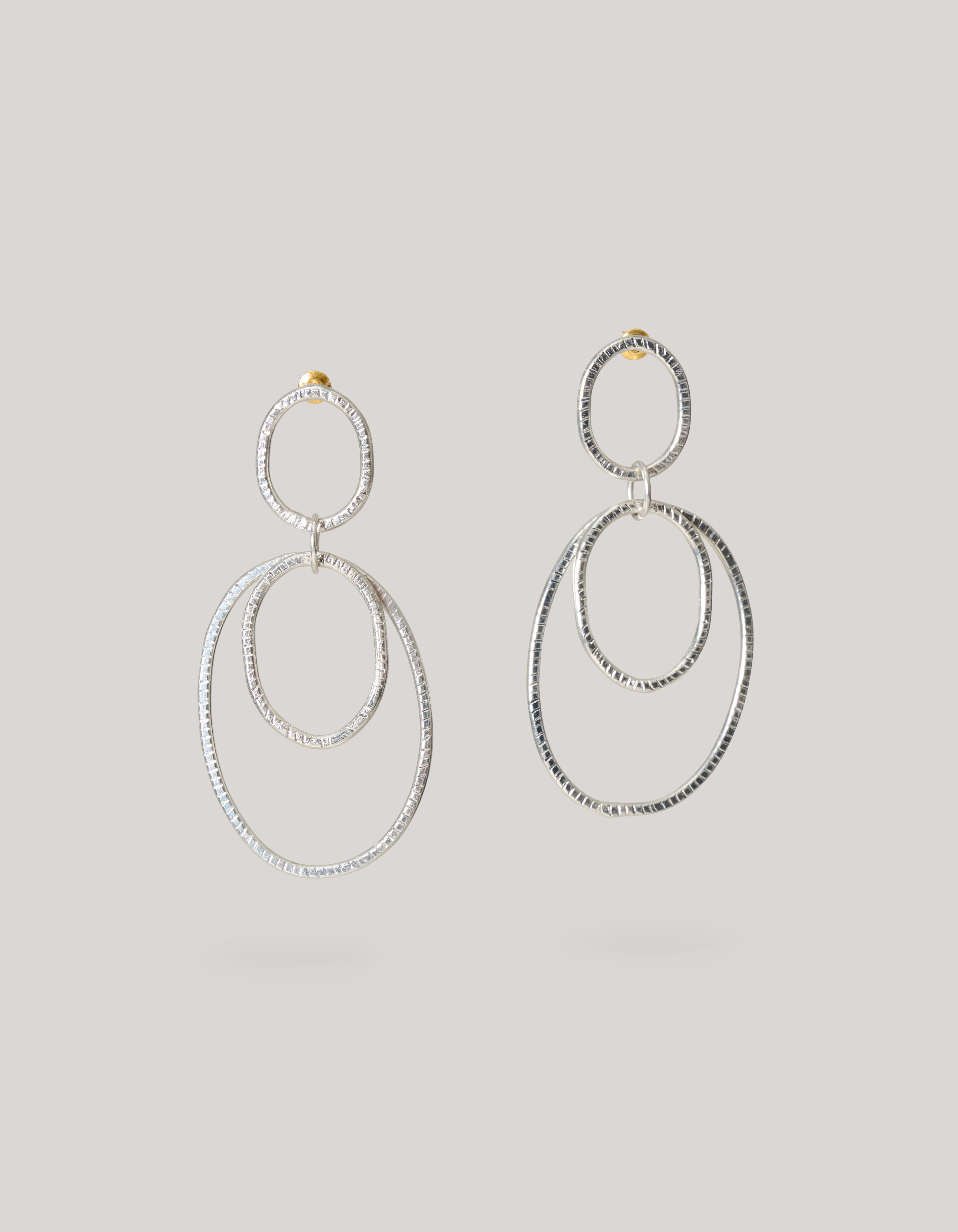Hammered Ovale Oorbellen Zilver SHOEBY ACCESSOIRES
