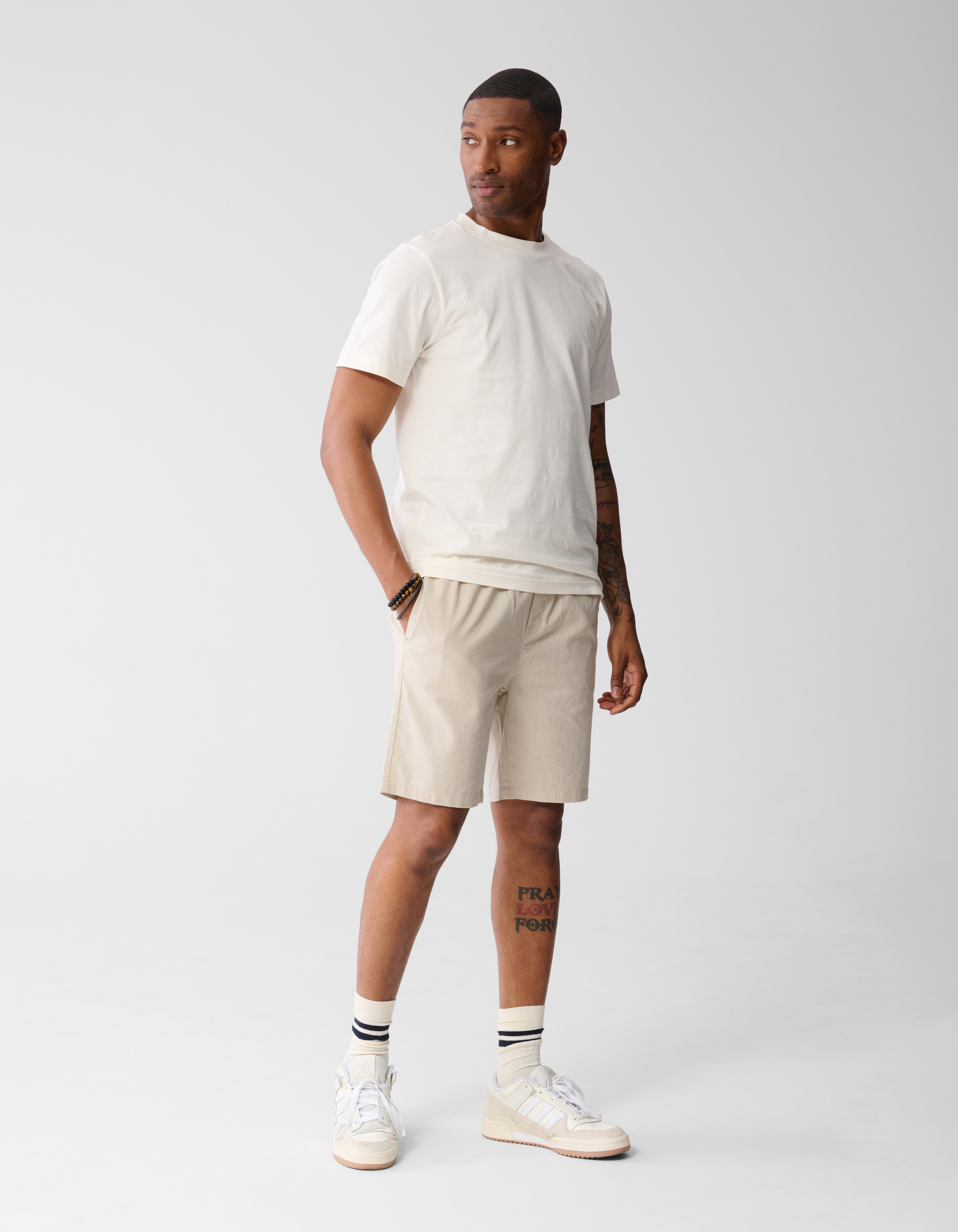 Gallery Artwork T-shirt Gebroken Wit SHOEBY MEN