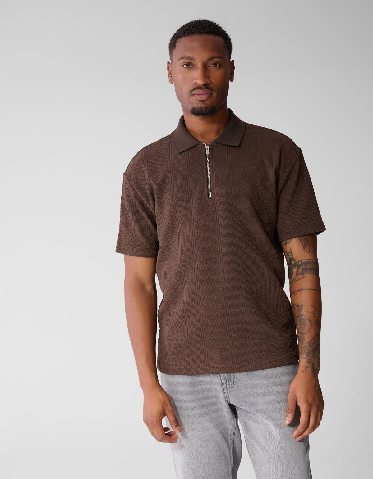 Stripe Structuur Zip Polo Donkerbruin SHOEBY MEN