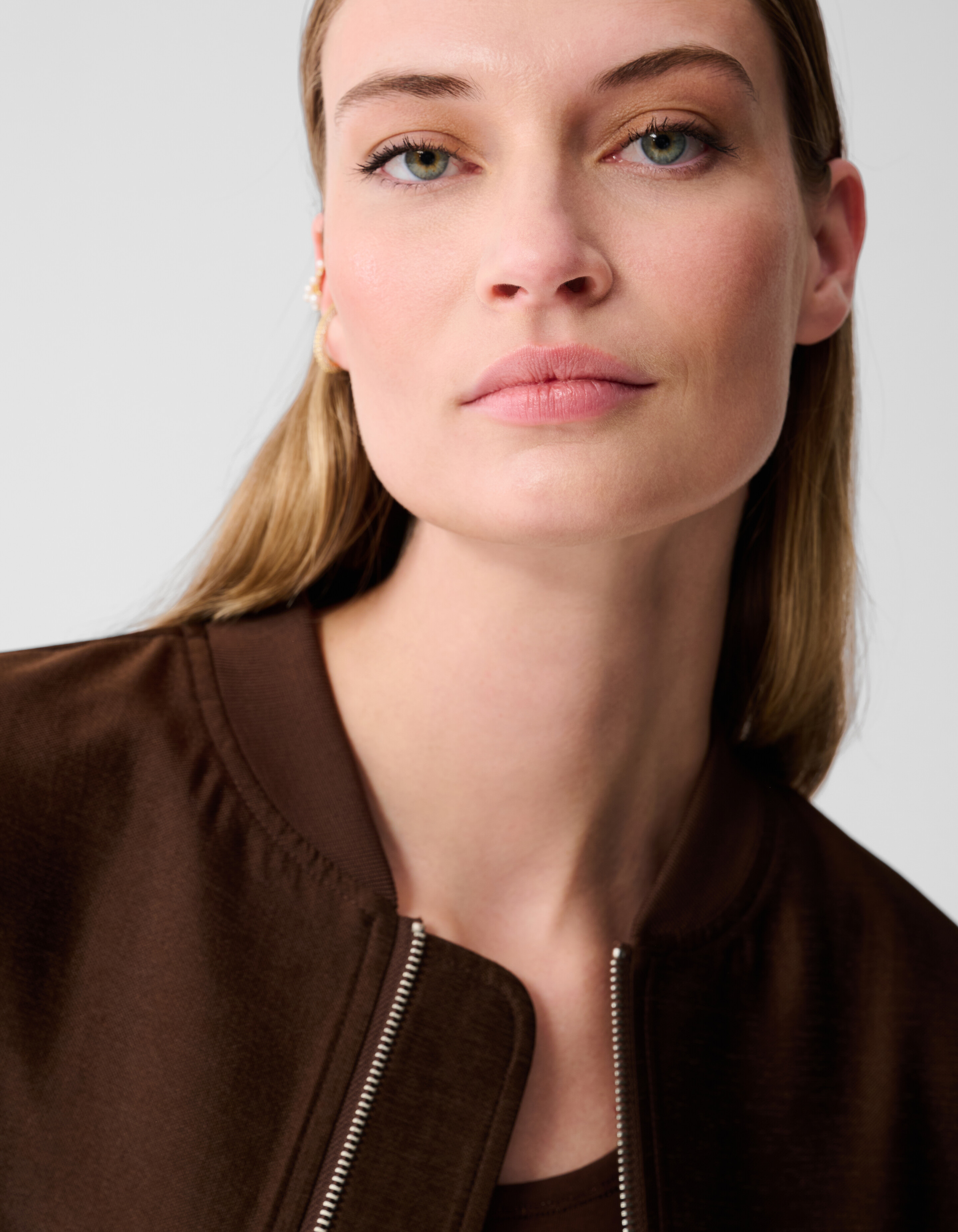 Oversized Short Sleeve Bomber Donkerbruin SHOEBY WOMEN