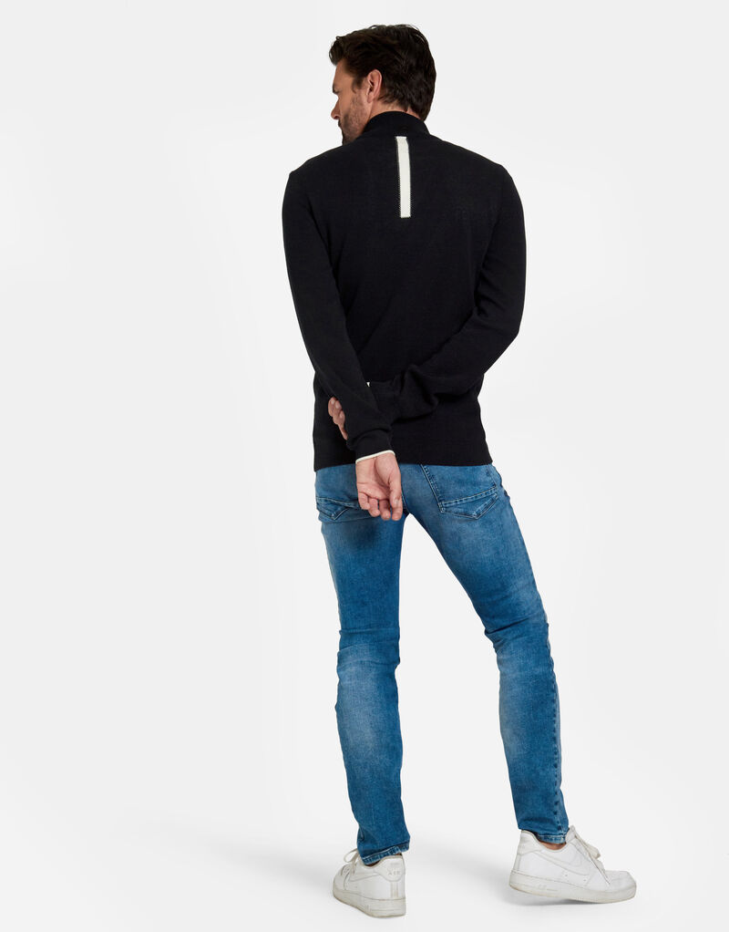 Finn Vest