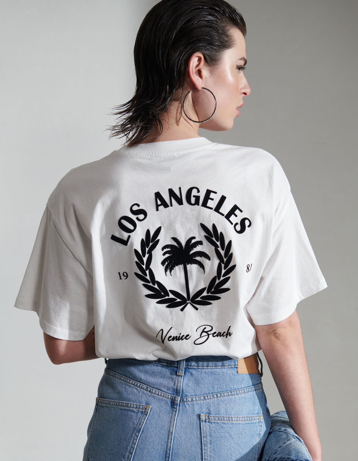 Velvet Artwork T-Shirt Wit SHOEBY WOMEN